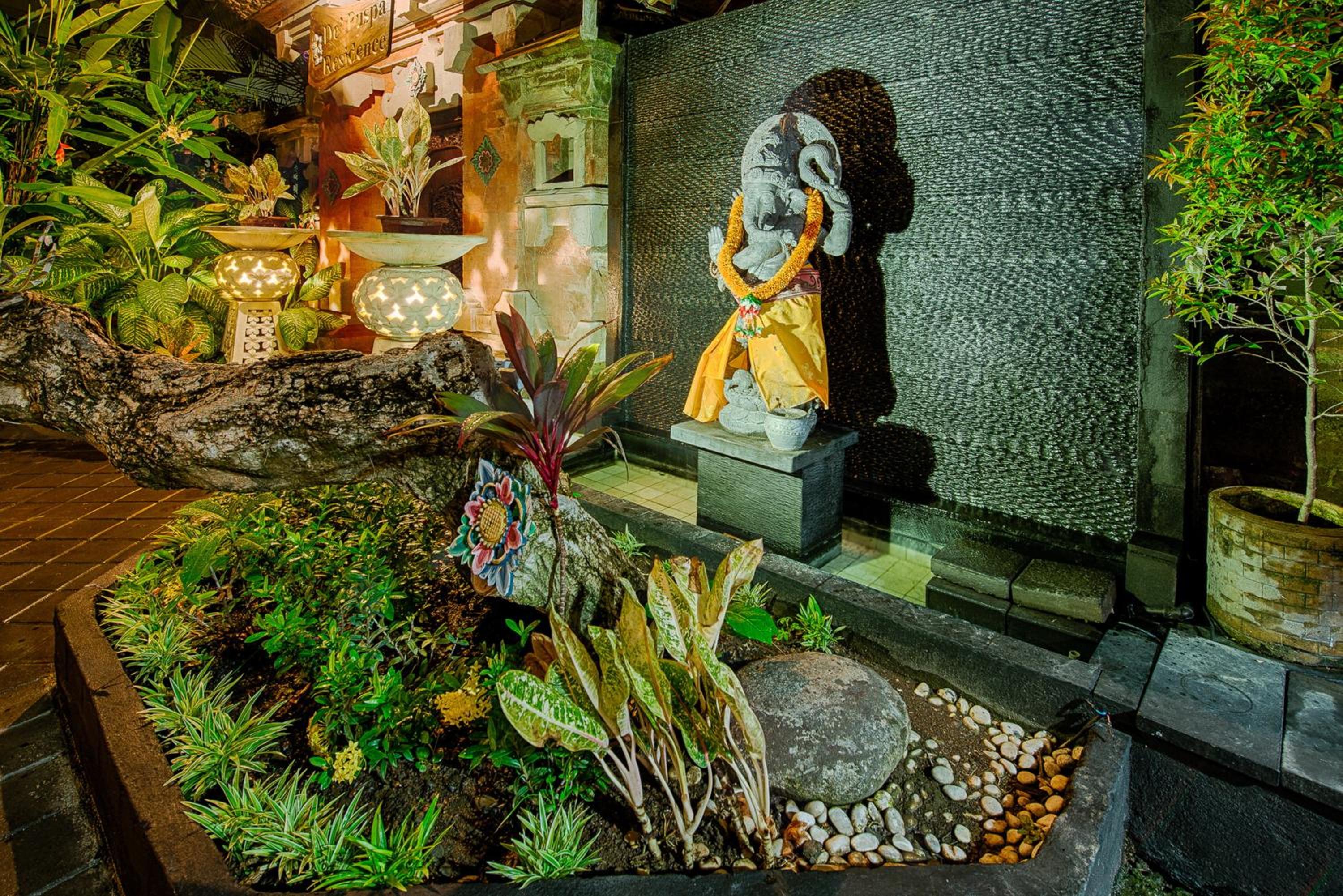Photo 42