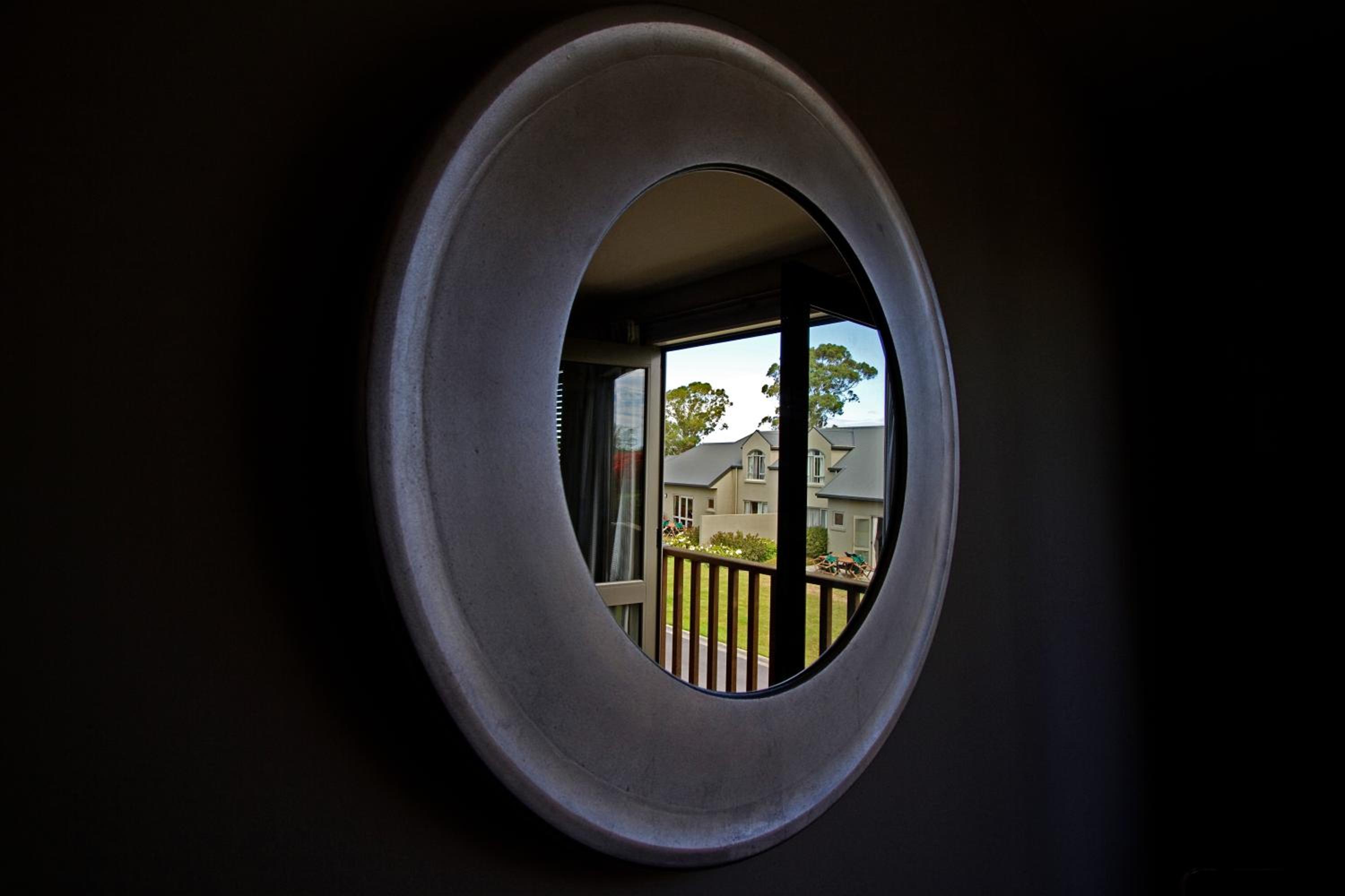 Vintners Retreat view 3