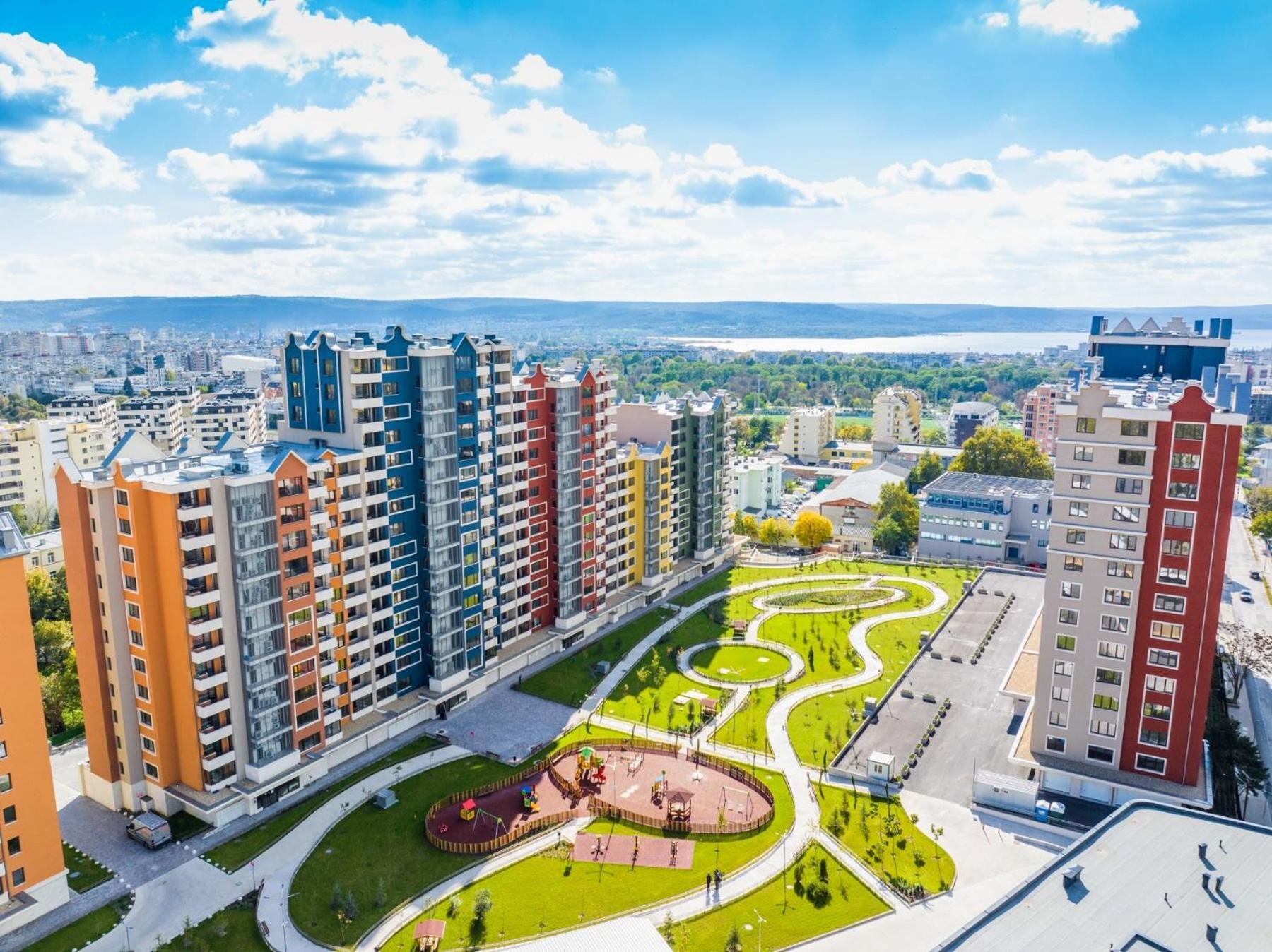 Luxury 2bedroom apartment in Complex Family Garden with FREE parking