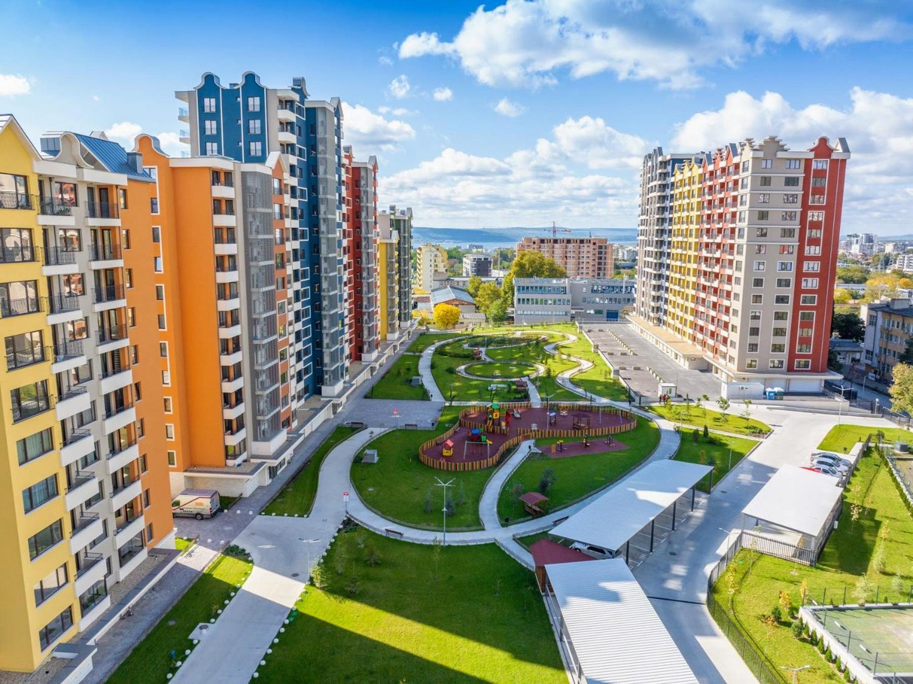 Luxury 2bedroom apartment in Complex Family Garden with FREE parking