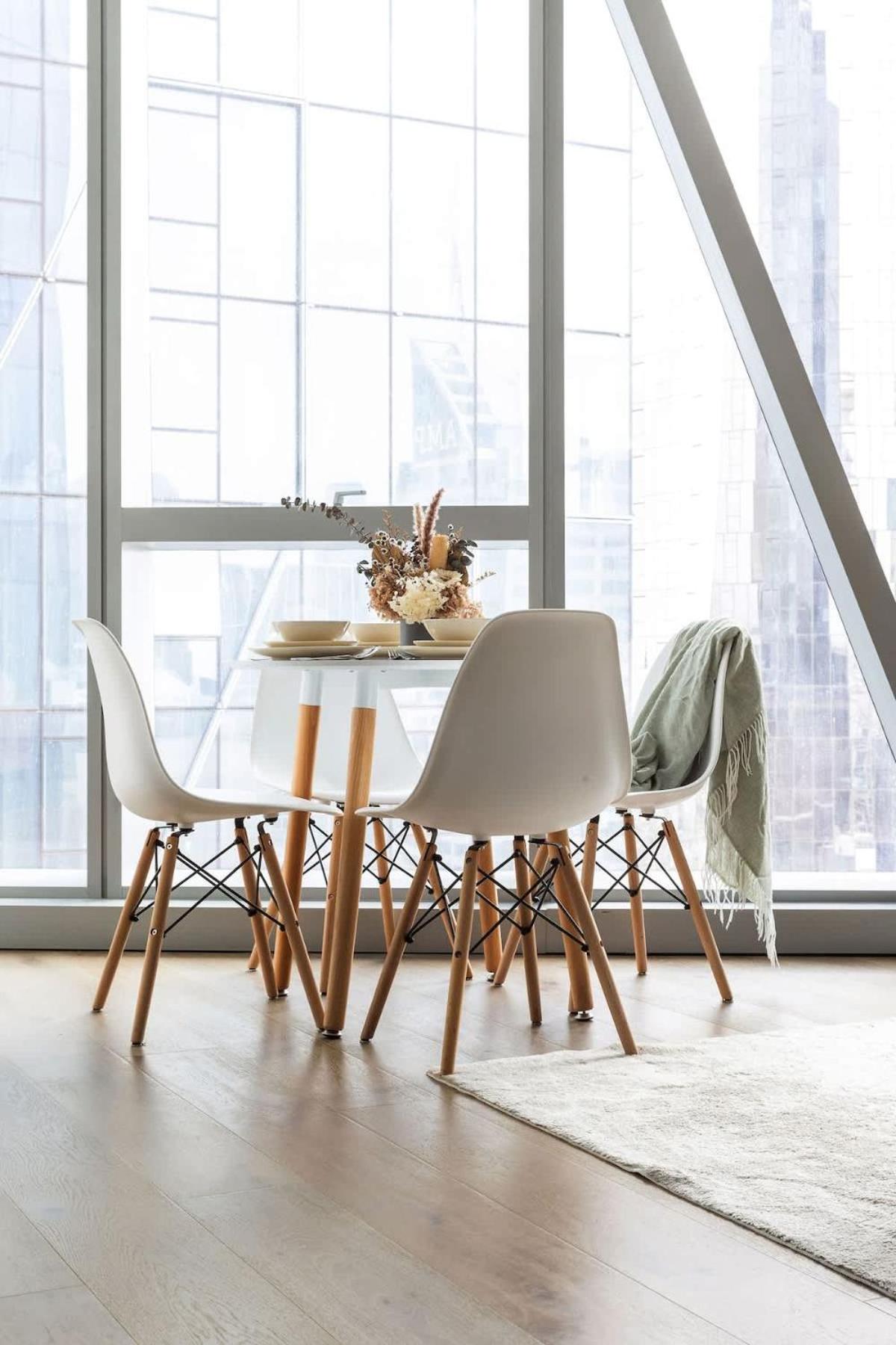 Luxury 2BR Apt Opposite Southern Cross
