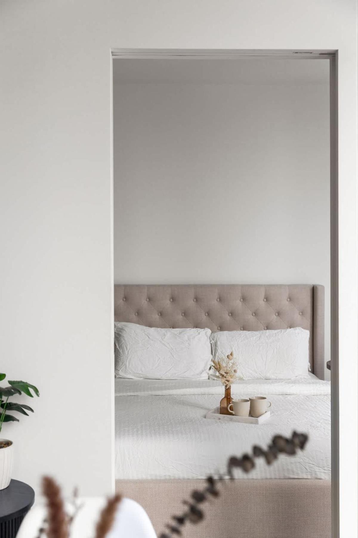 Luxury 2BR Apt Opposite Southern Cross