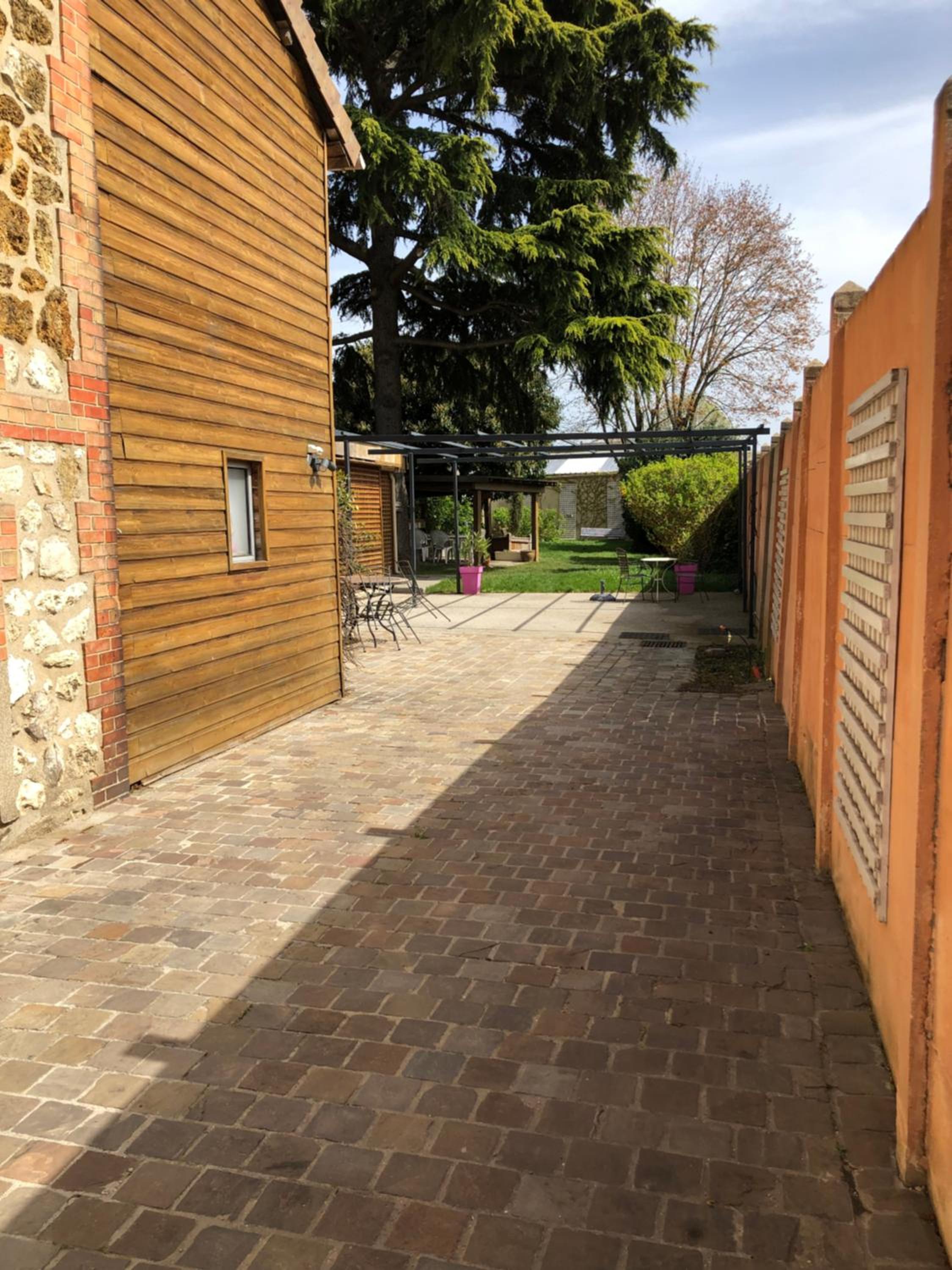 Photo 14
