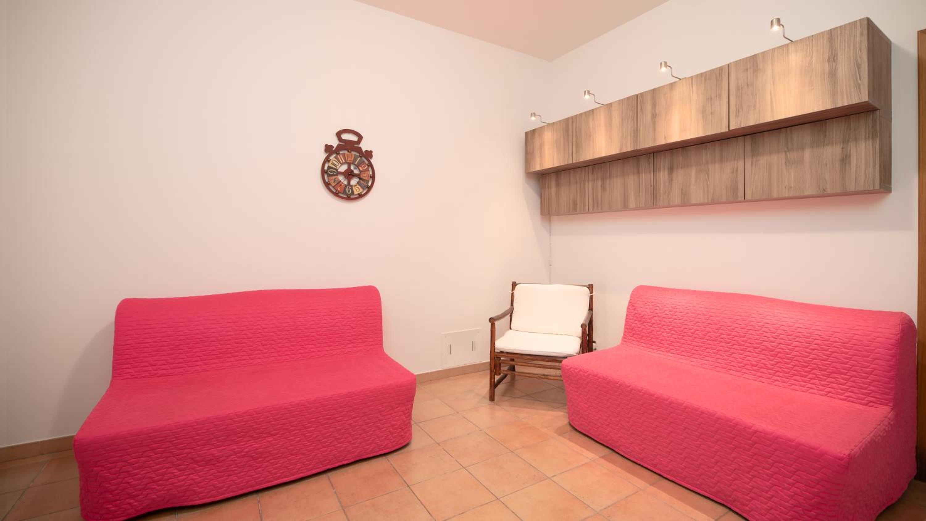 Donna Anna's House by Rentbeat