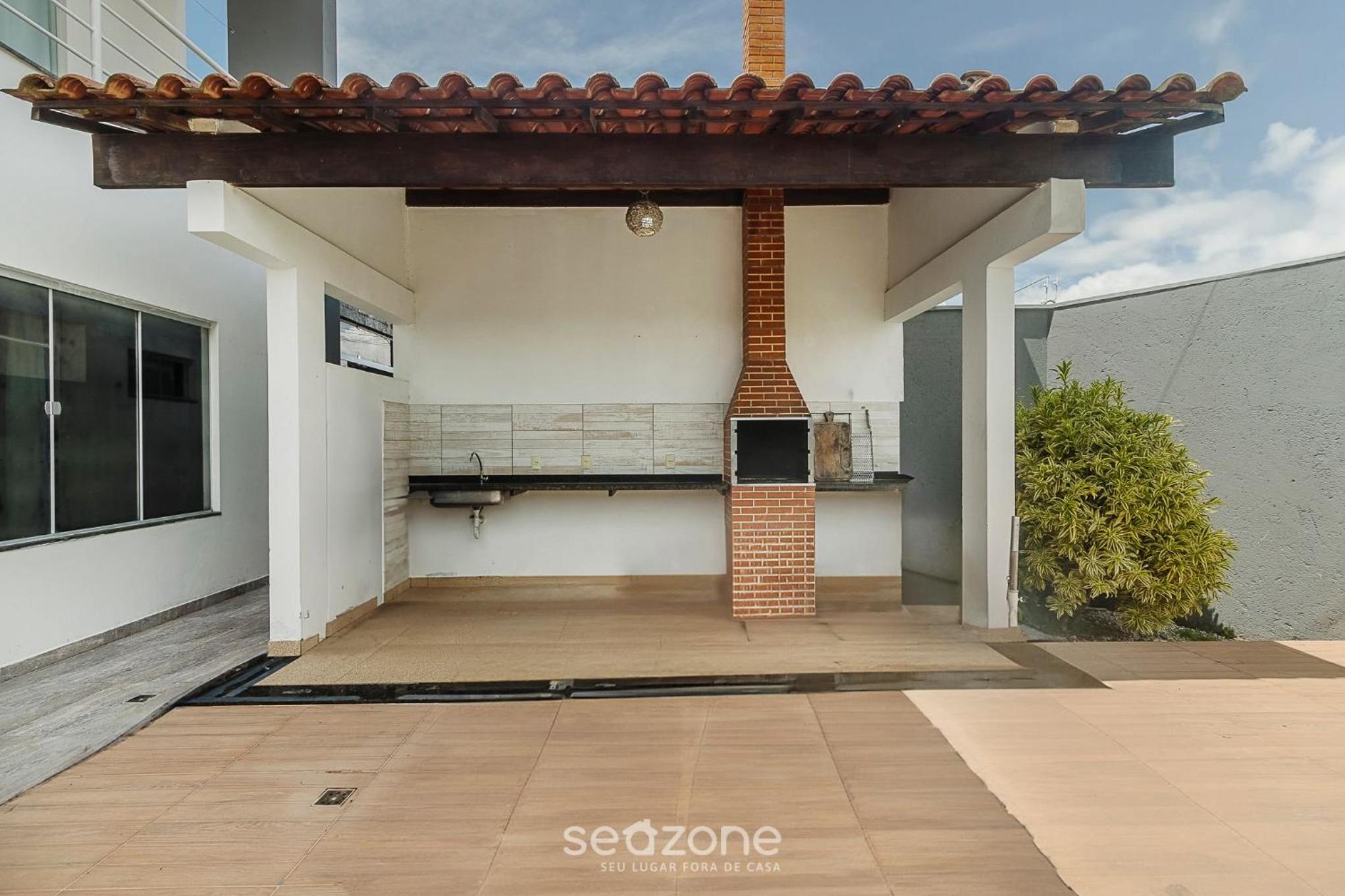 Apartment in Condominium with Pool VDV0014