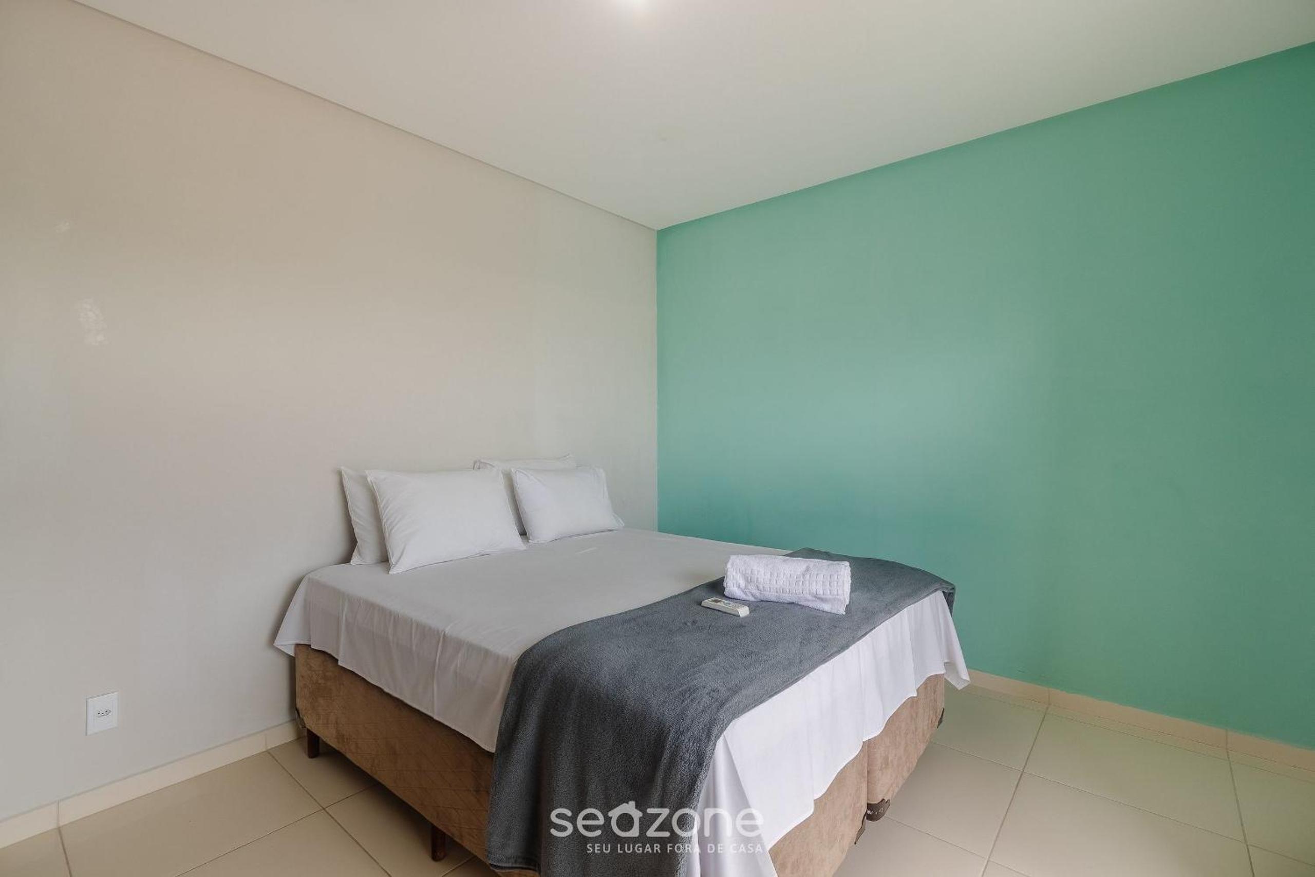Apartment in Condominium with Pool VDV0014