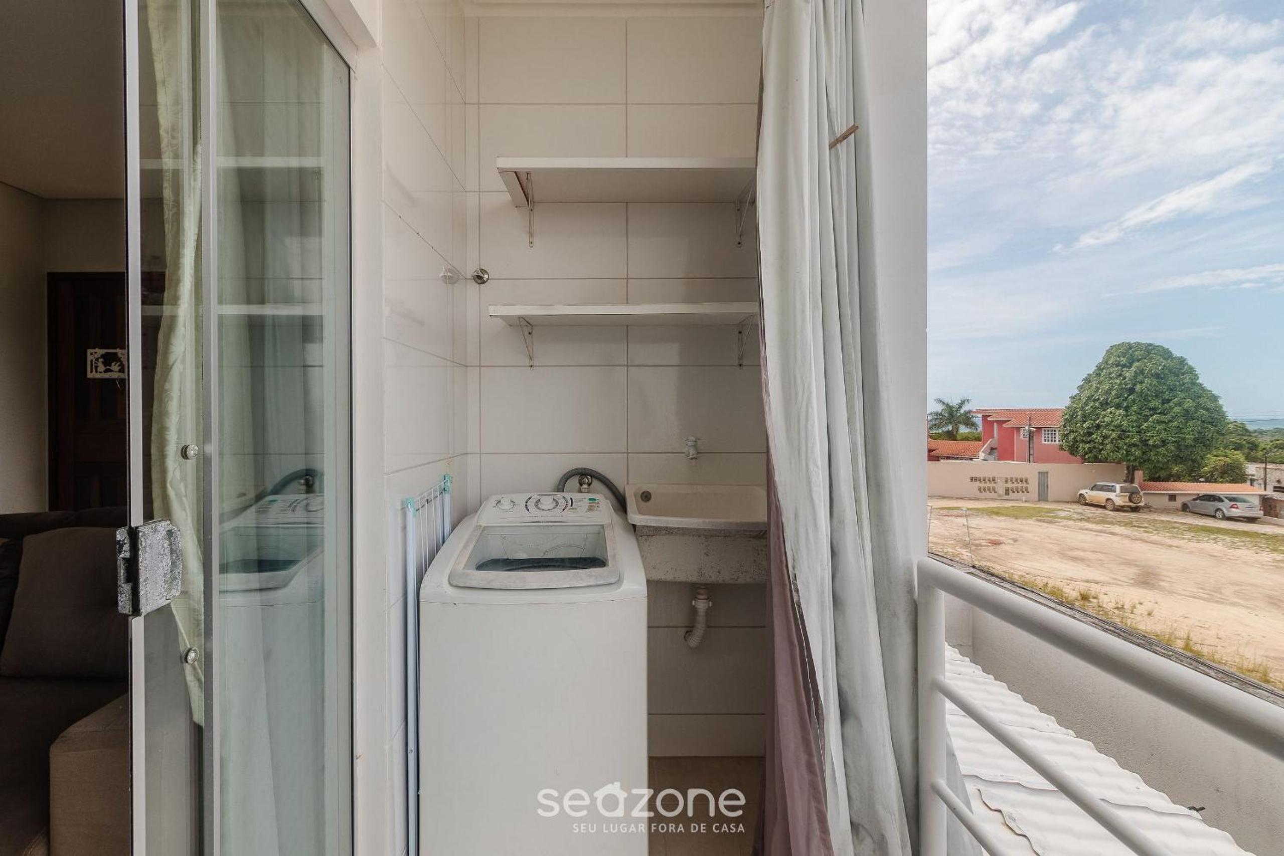 Apartment in Condominium with Pool VDV0014
