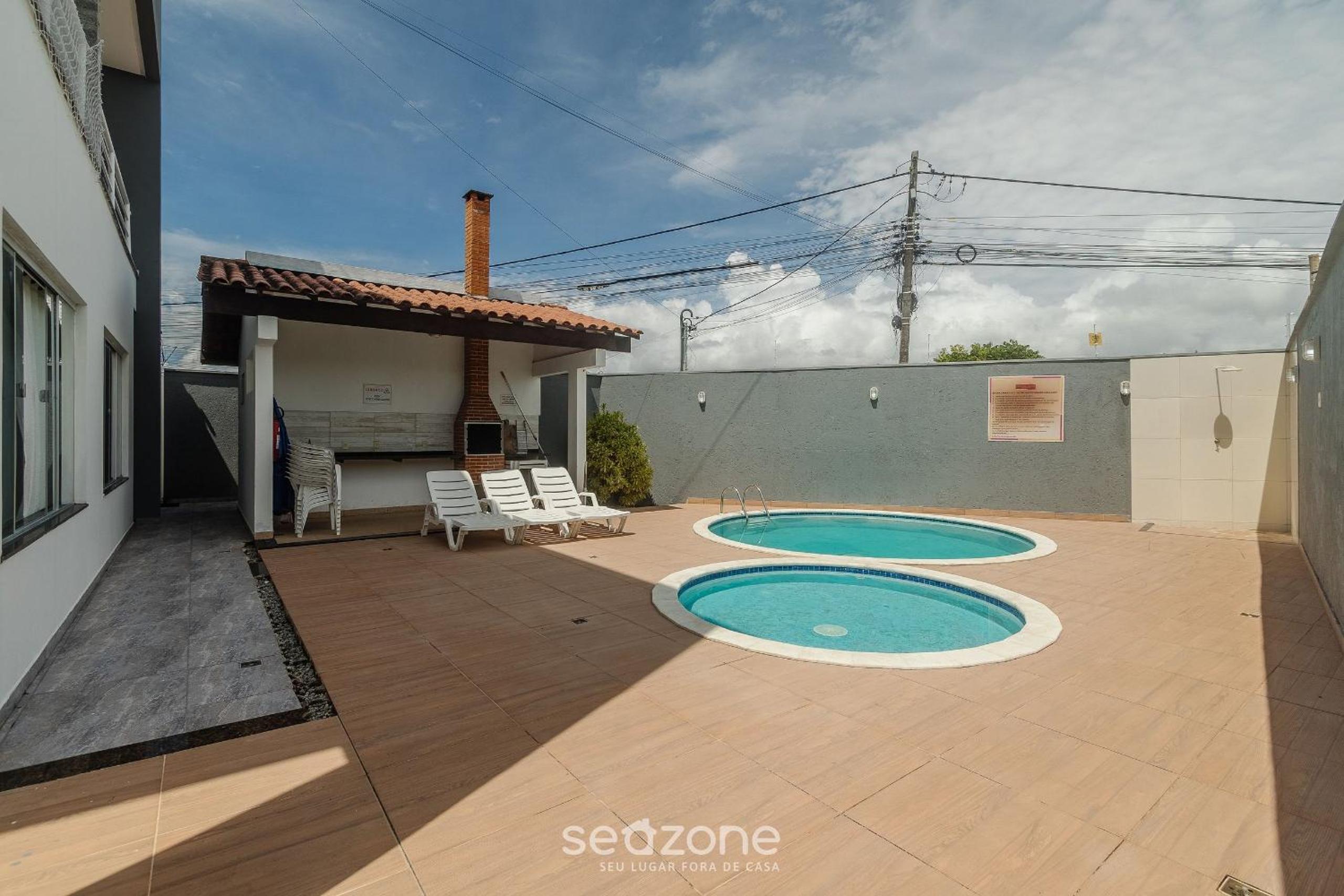 Apartment in Condominium with Pool VDV0014