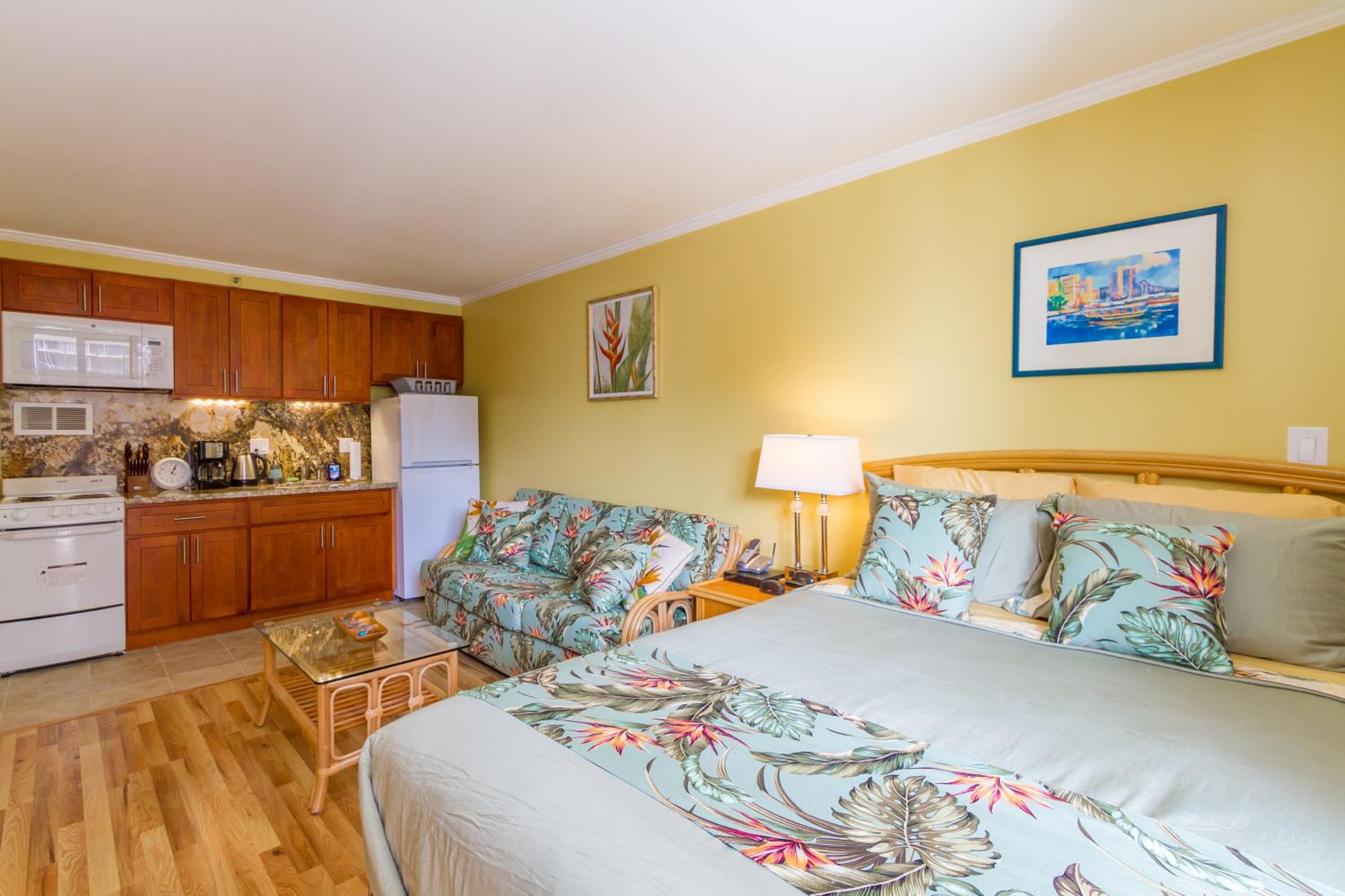 Tropical Studios at Marine Surf Waikiki - FREE PARKING - BEST LOCATION - FULL KITCHEN - SWIMMING POOL 照片第 84 張,共 263 張