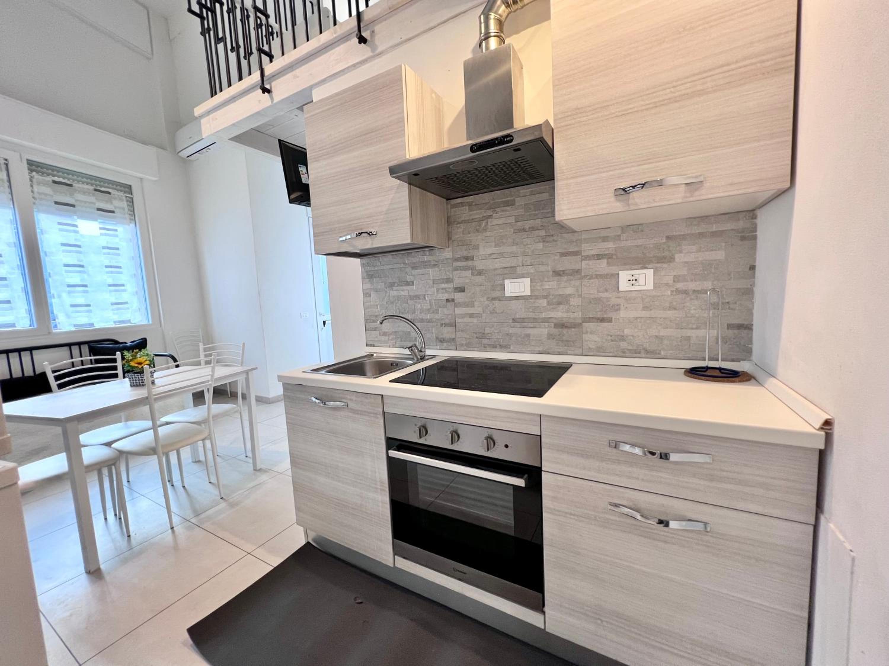 8 Lofts - Apartments - 2