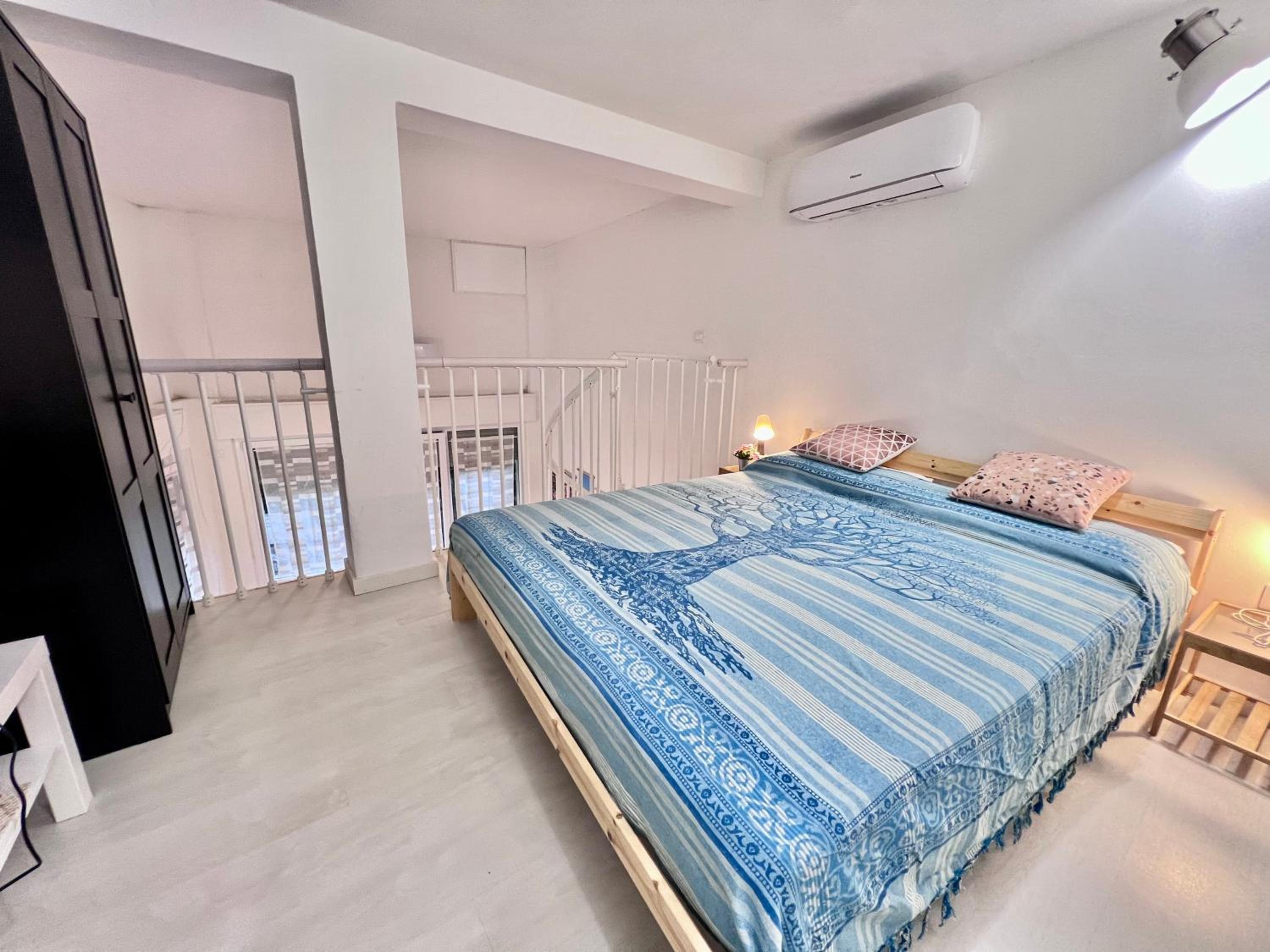 8 Lofts - Apartments - 2