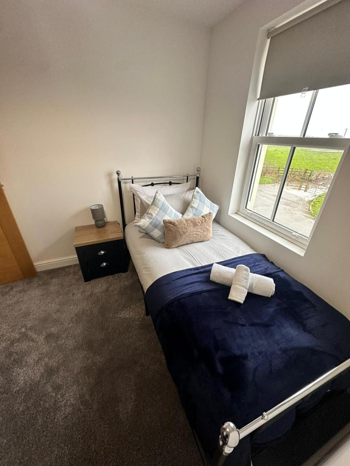 3 Bed house near Tenby with Hot Tub