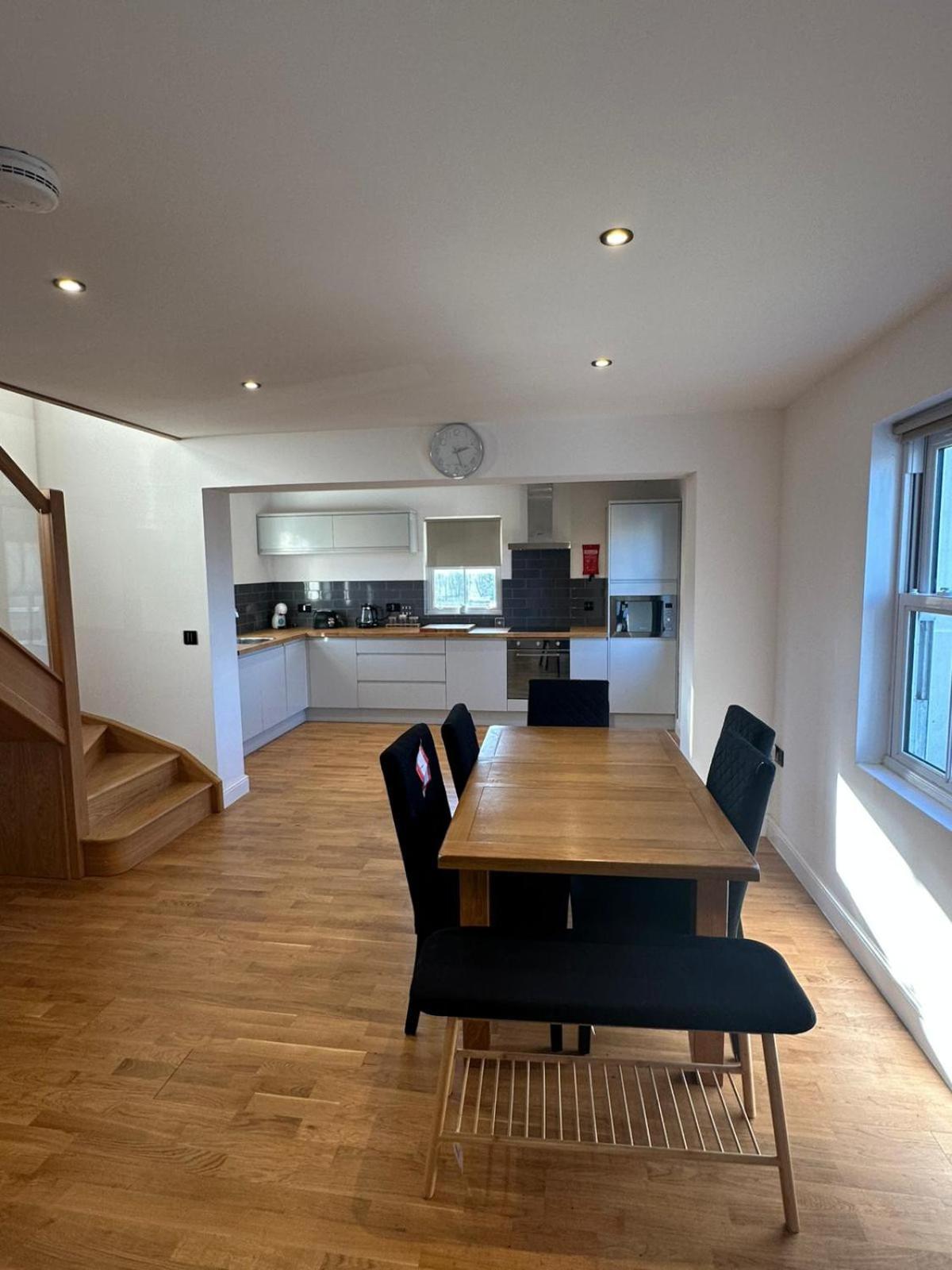 3 Bed house near Tenby with Hot Tub