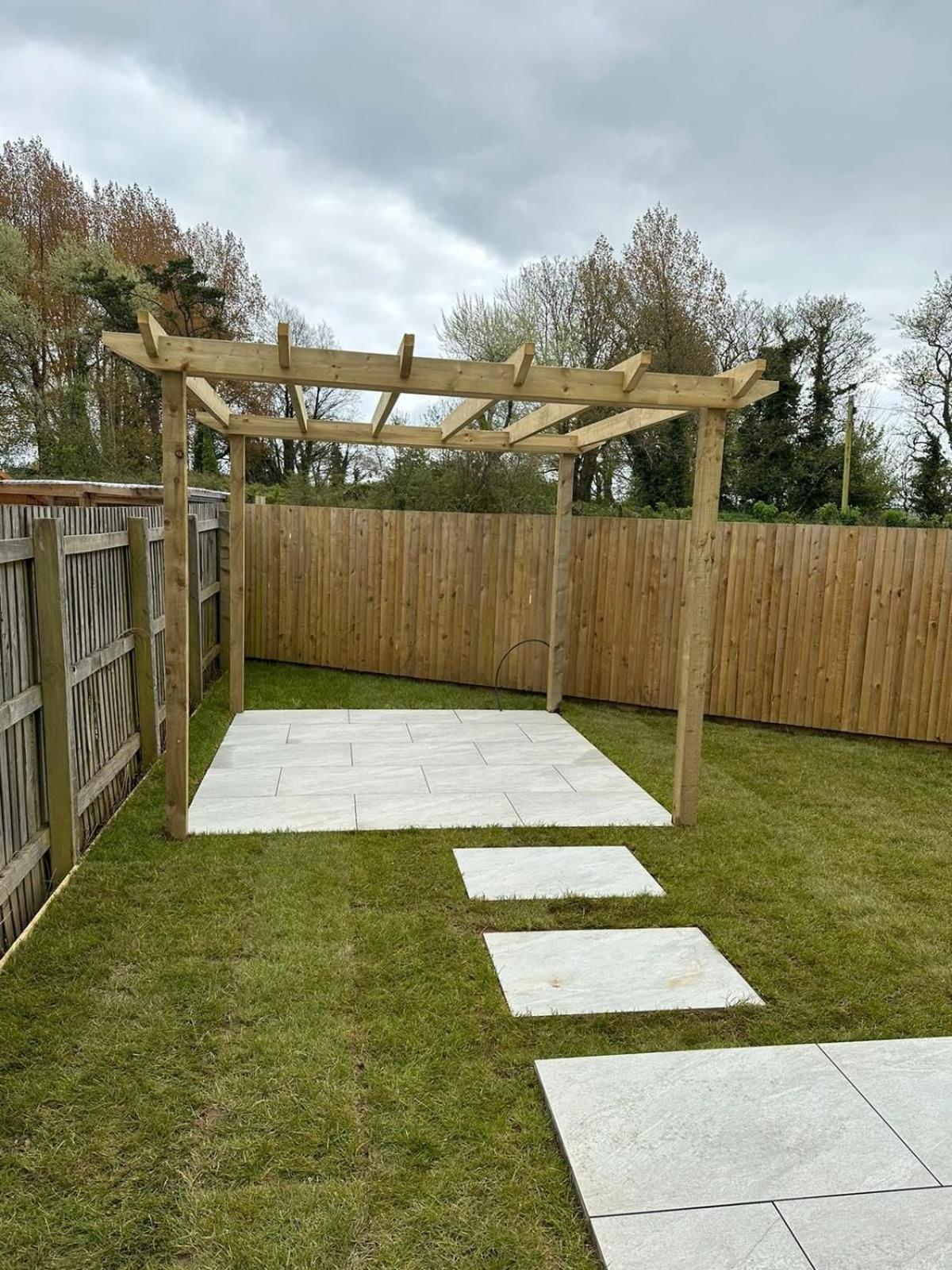 3 Bed house near Tenby with Hot Tub