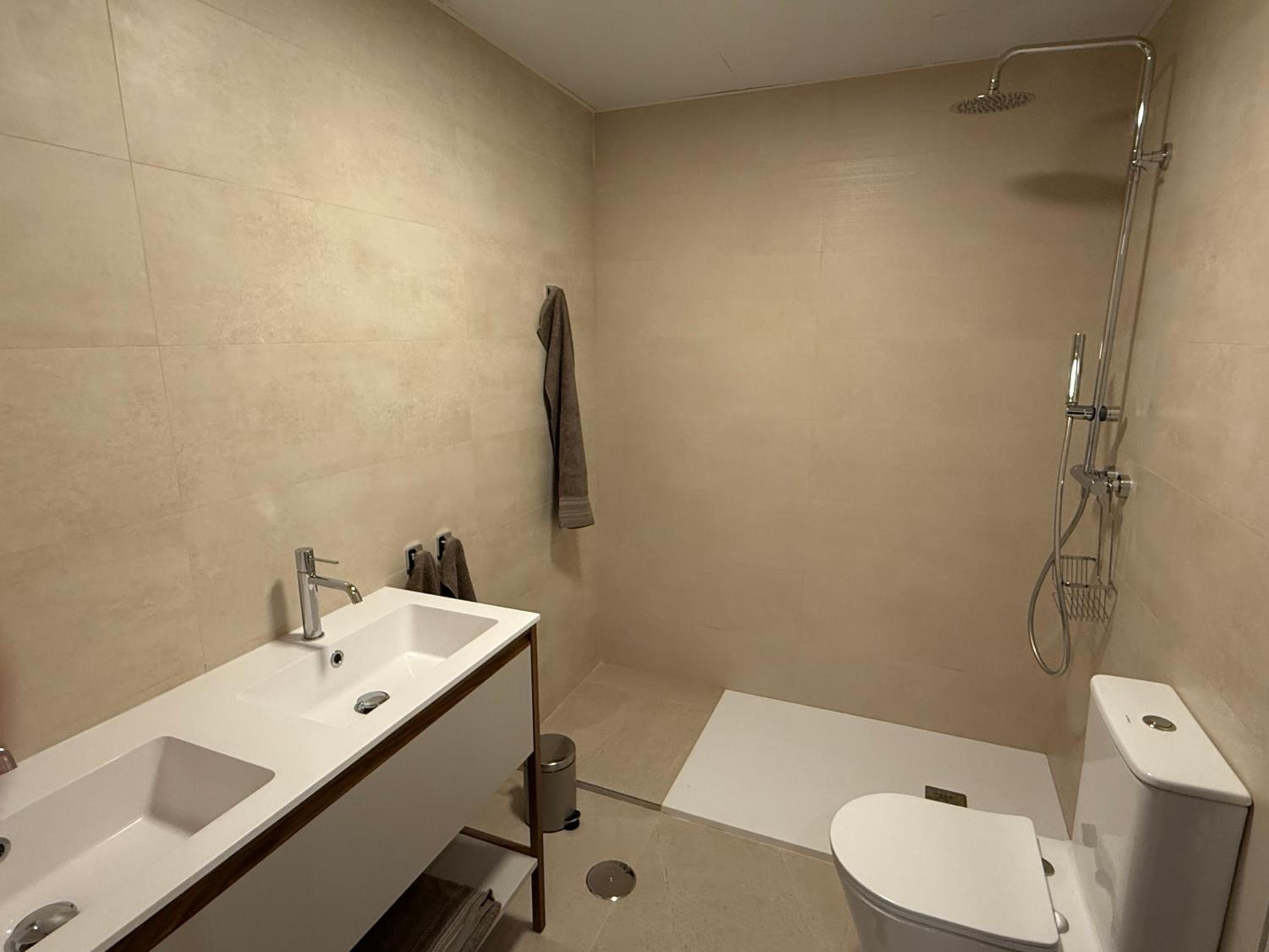 H2M Postigo Duplex terrace 2 bathrooms, Smart TV, Oven