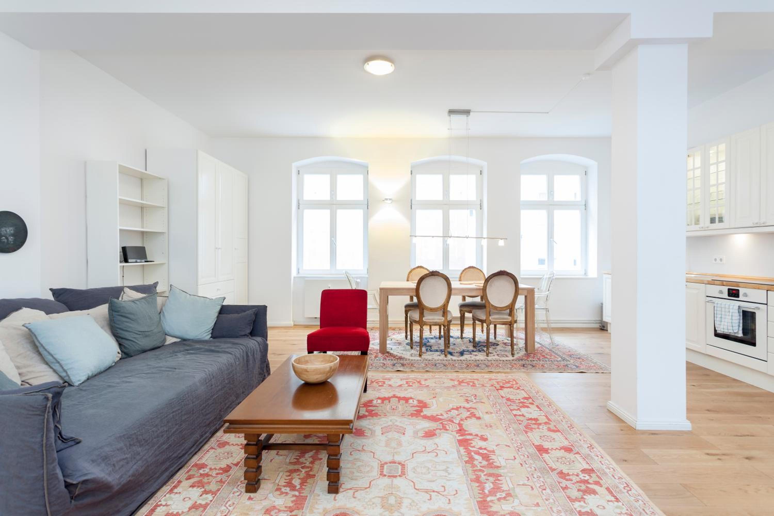 Lofty Torstr Apartments, 4 unique units from 1-3 bedrooms in Mitte, ideal for families & groups, from 2 up to 8 Guests