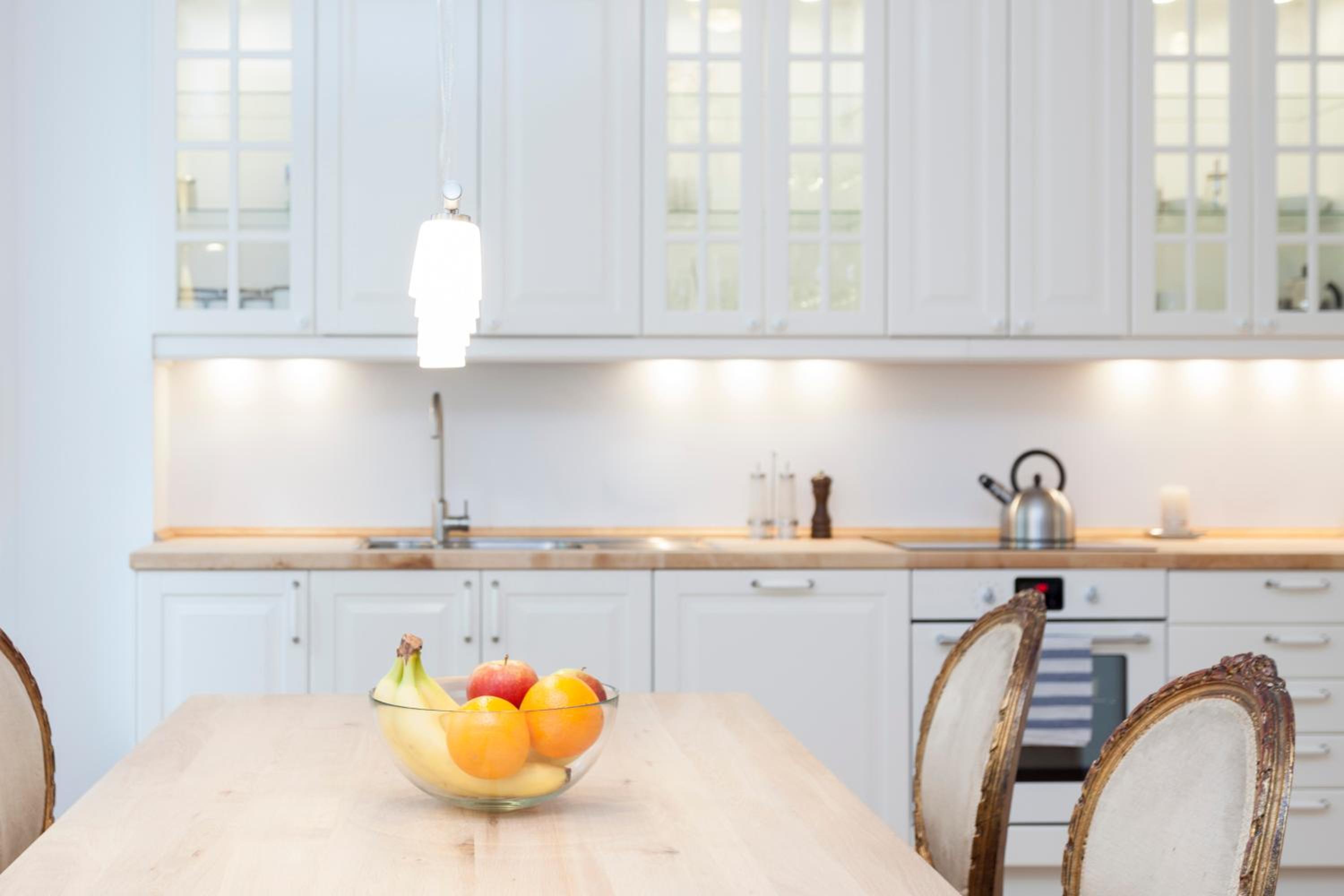 Lofty Torstr Apartments, 4 unique units from 1-3 bedrooms in Mitte, ideal for families & groups, from 2 up to 8 Guests