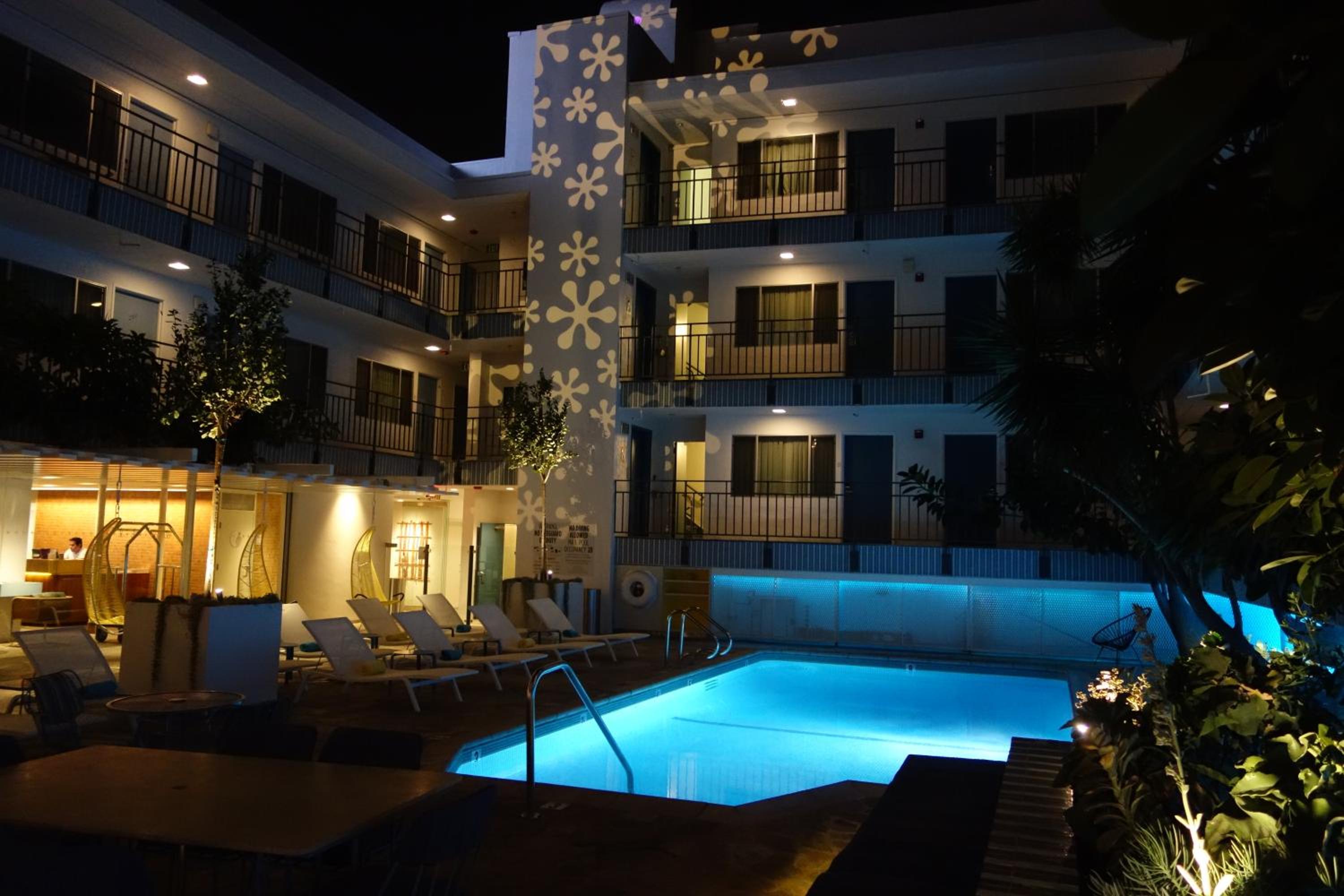 The Beverly Laurel Hotel at West Hollywood