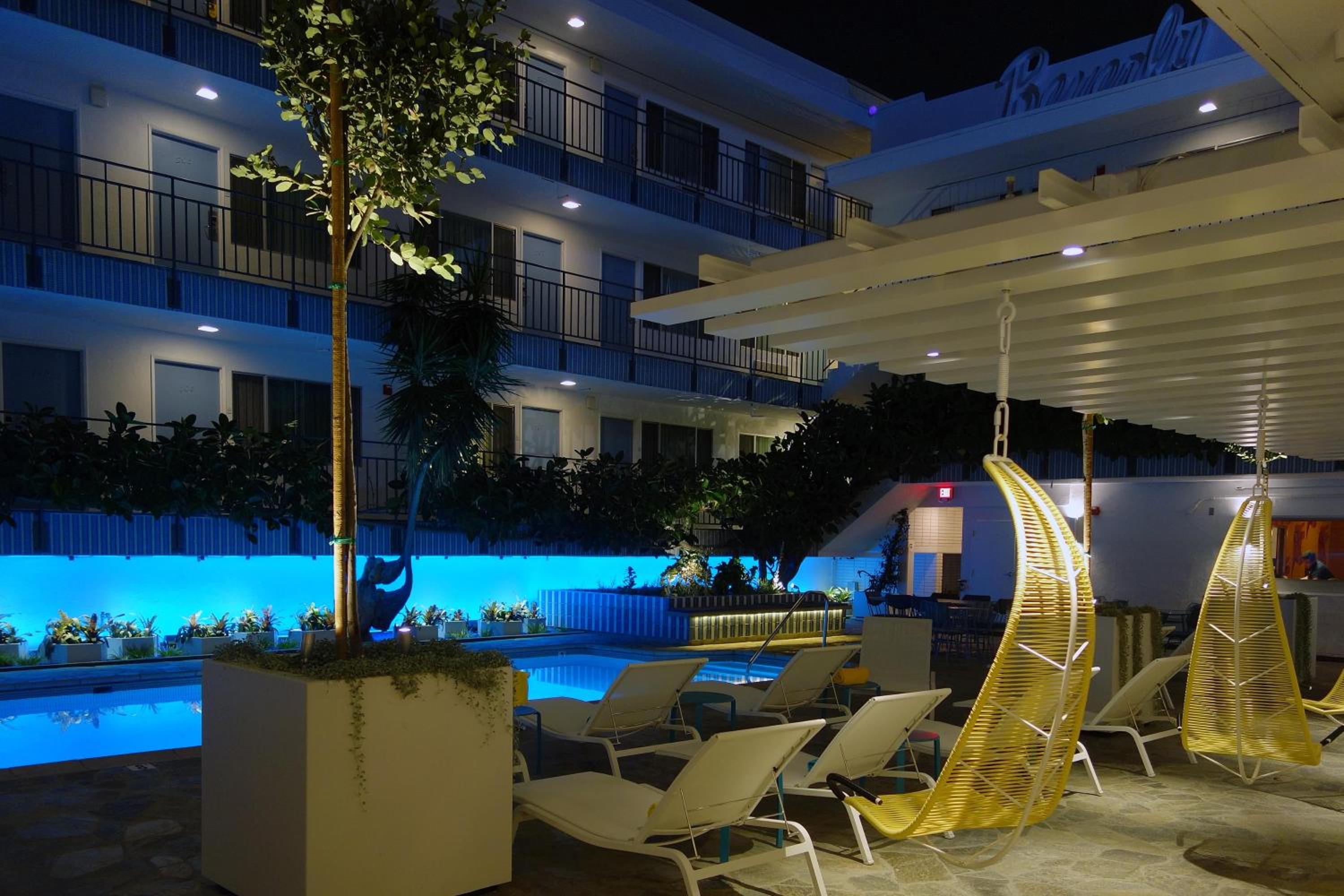 The Beverly Laurel Hotel at West Hollywood