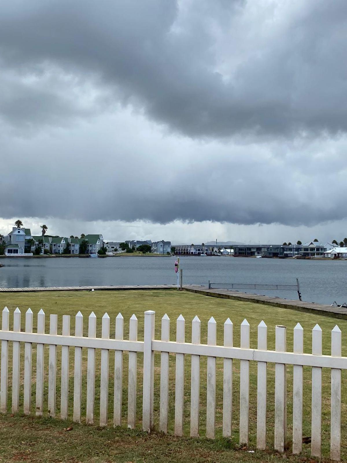 Waters Edge Guest House