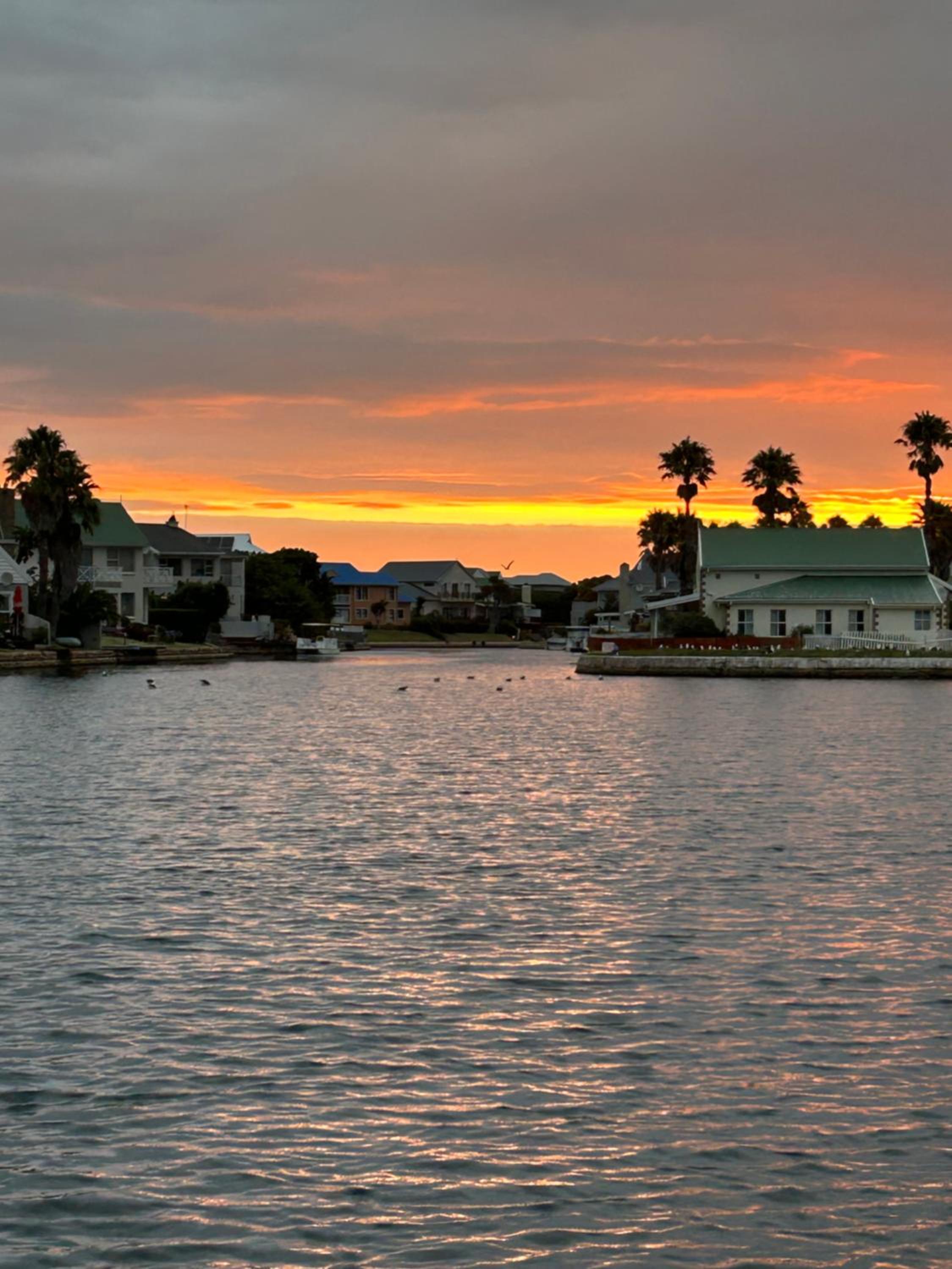 Waters Edge Guest House