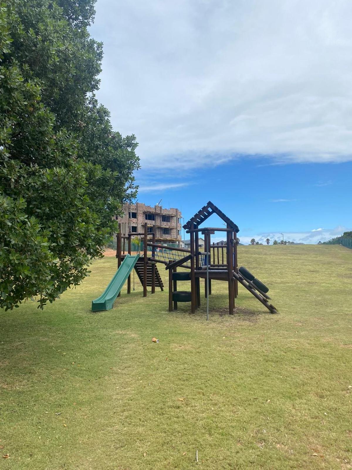 Waters Edge Guest House