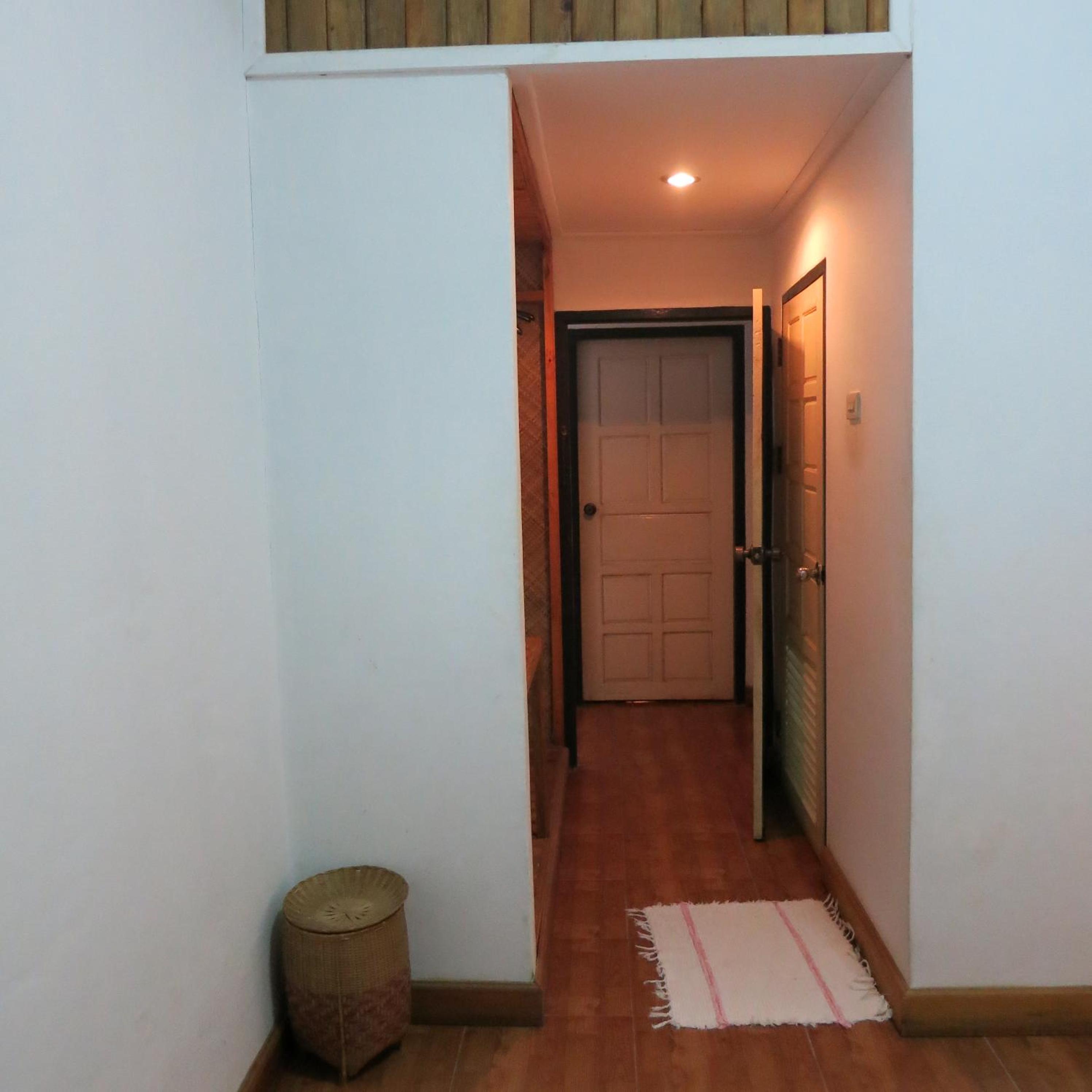 The Hillside Residence, photo 27