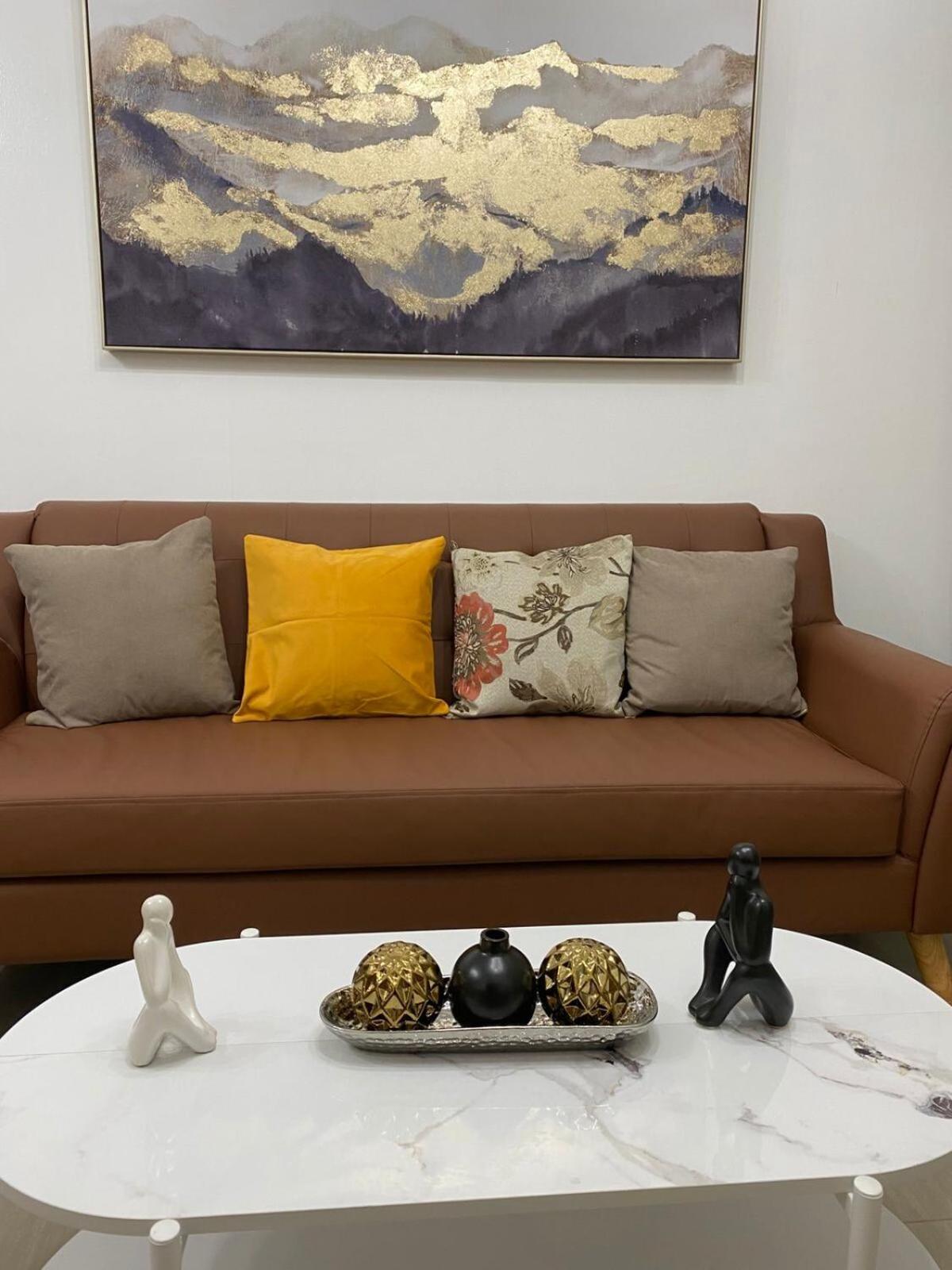Spacious 2BR Suites at MOA