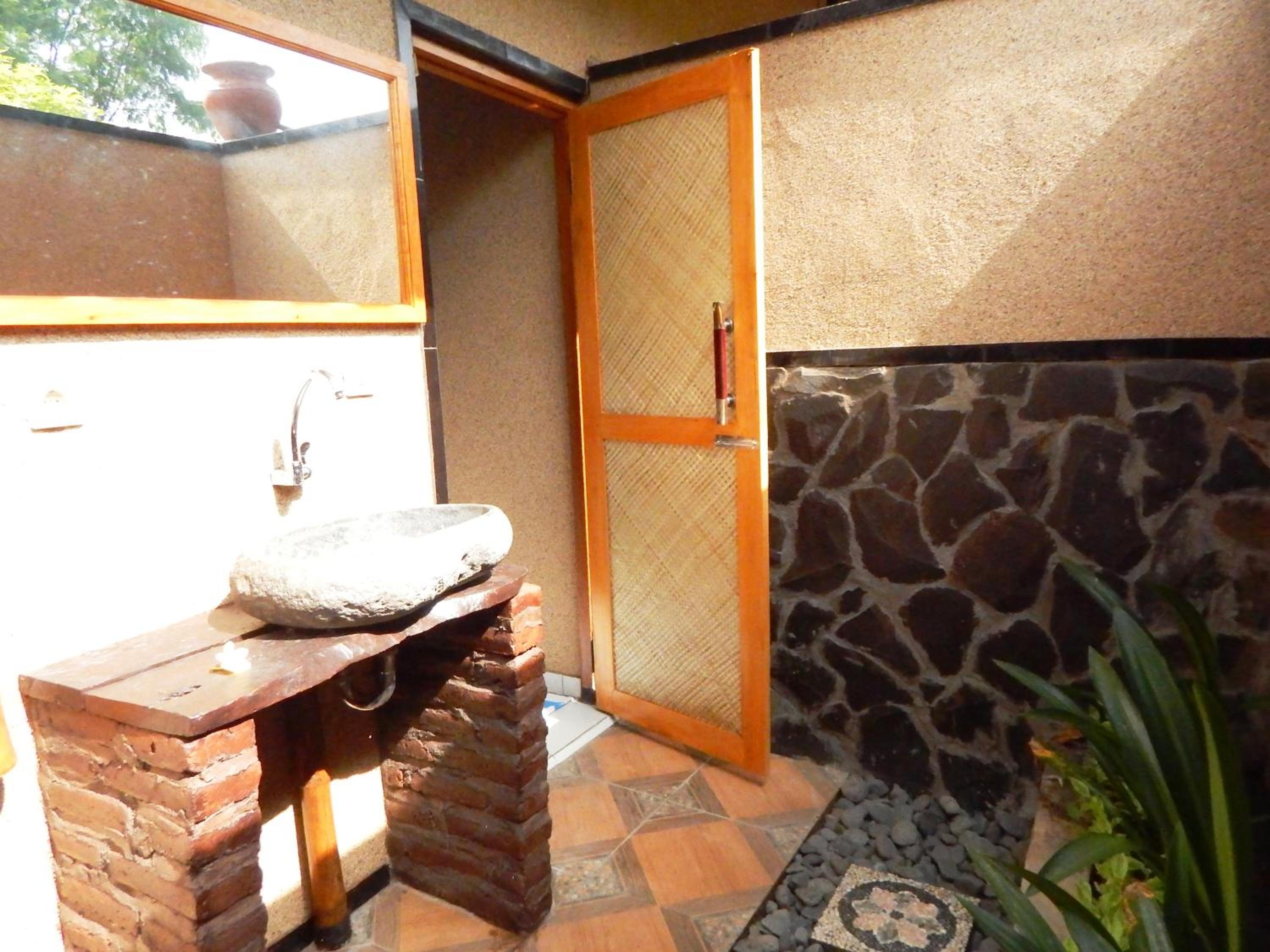 Photo 30