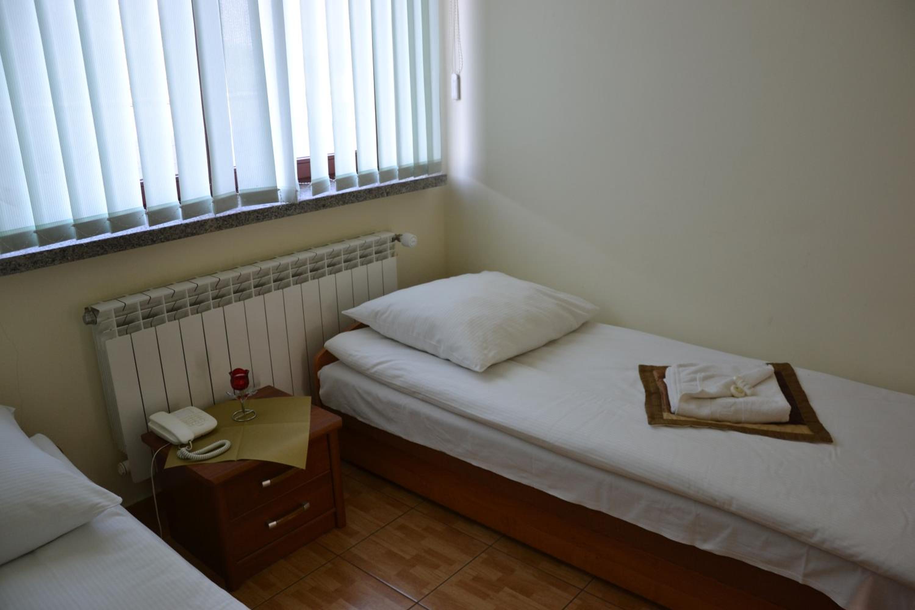 Photo 36