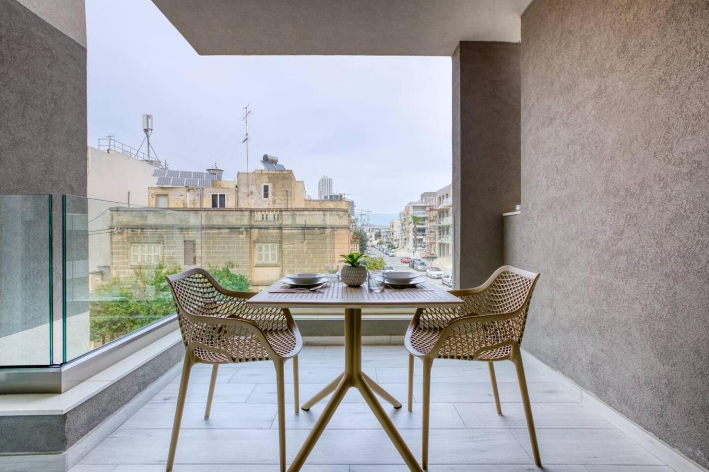 Grand 3BED Burseley Terrace fl8 Swieqi by Homely