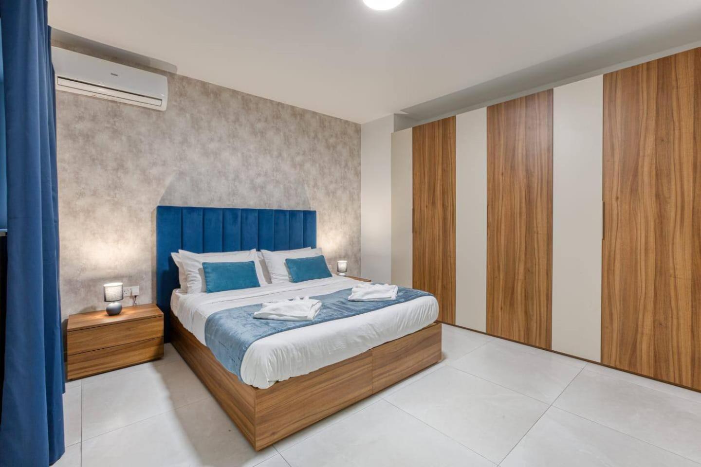 Grand 3BED Burseley Terrace fl8 Swieqi by Homely