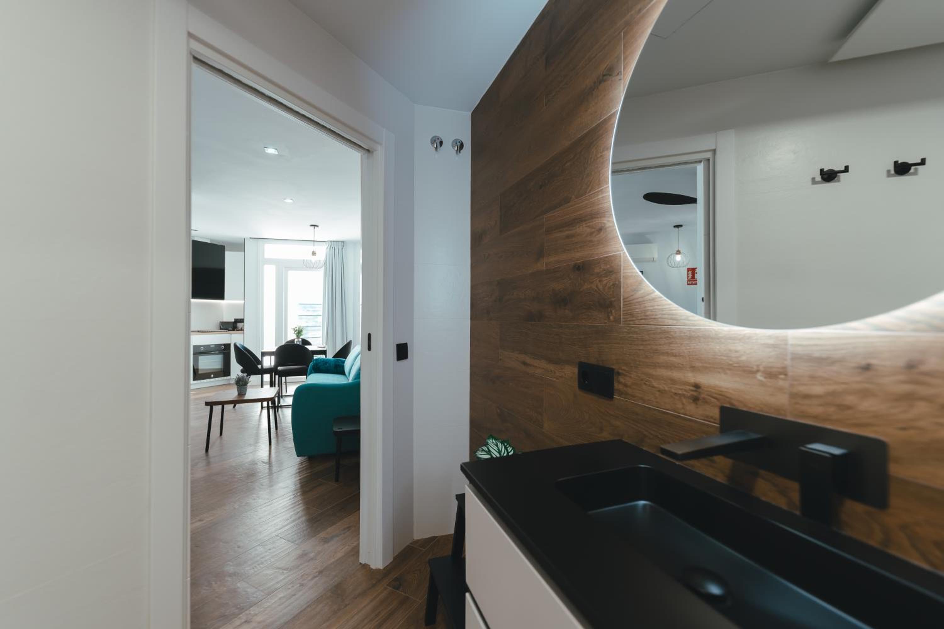 Macarena Suites, con Parking Privado Gratis