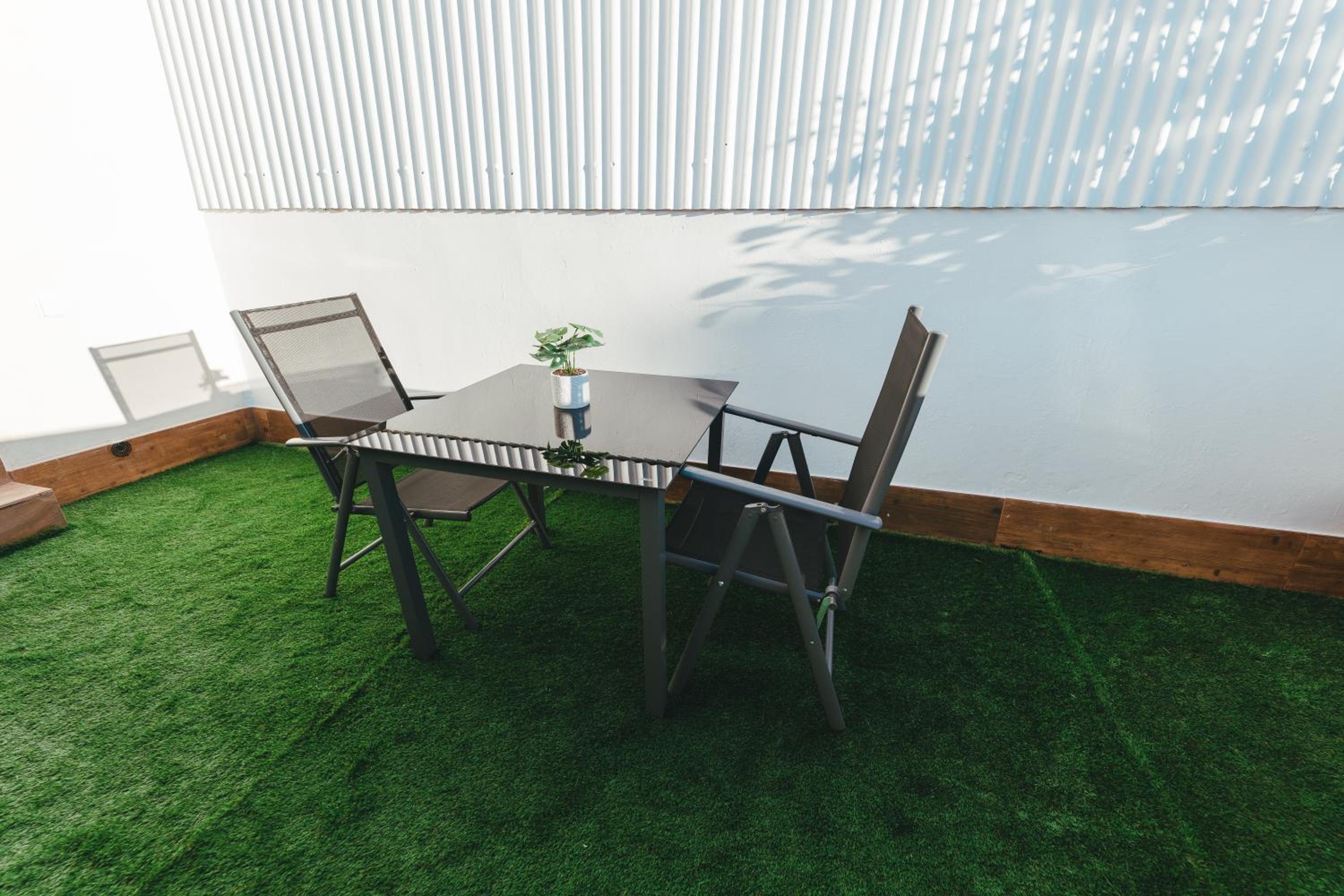 Macarena Suites, con Parking Privado Gratis