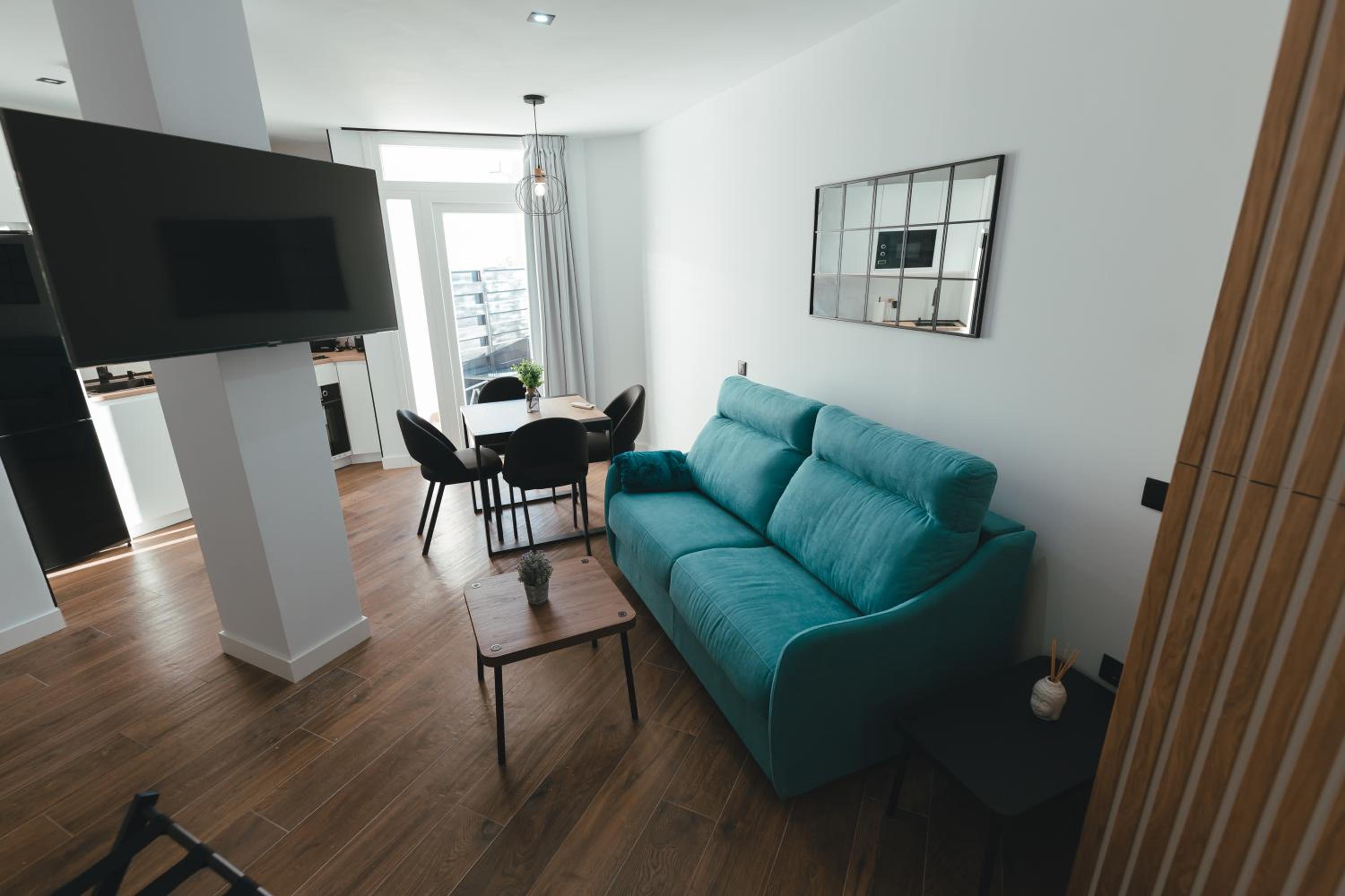 Macarena Suites, con Parking Privado Gratis