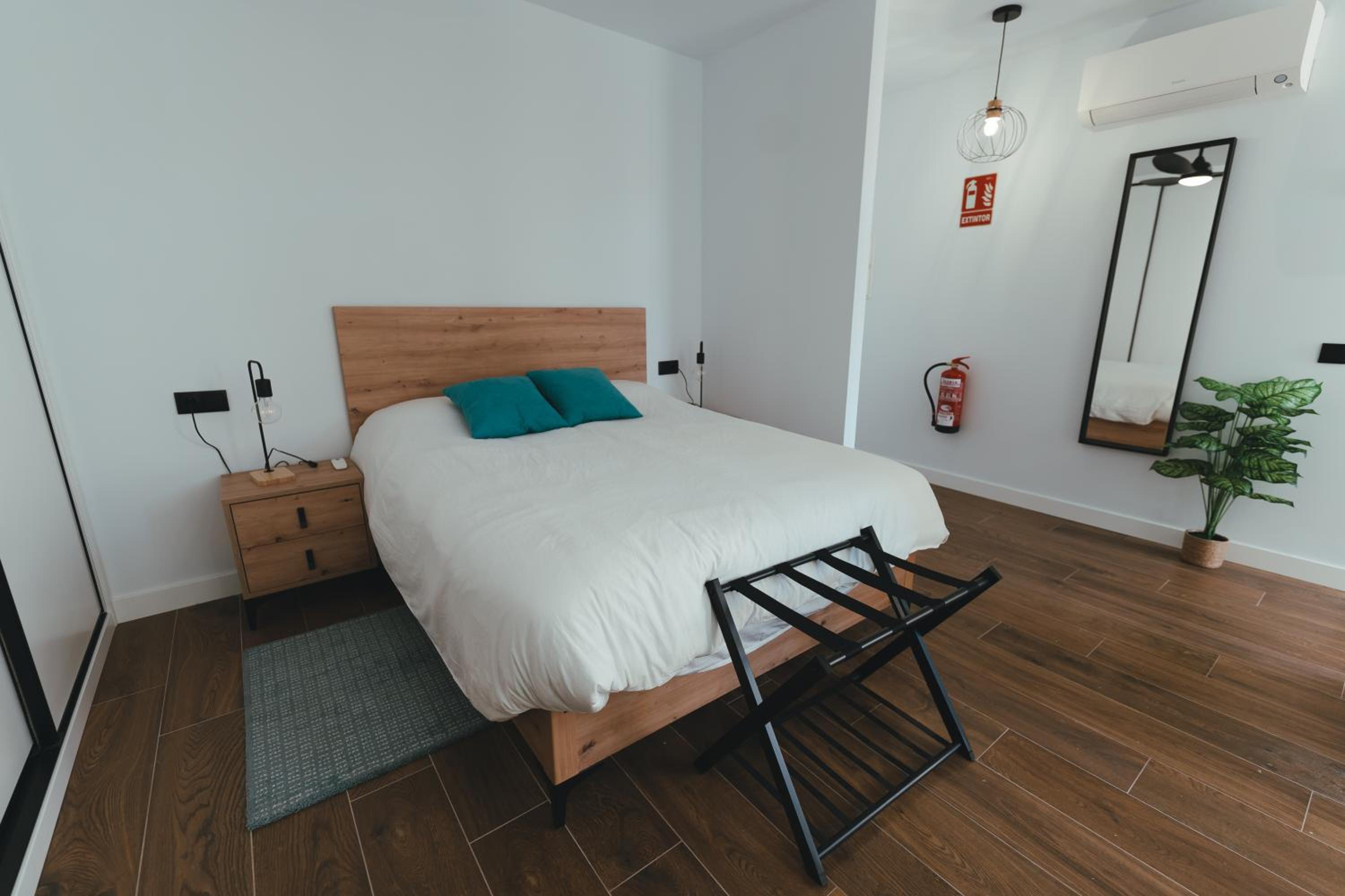Macarena Suites, con Parking Privado Gratis