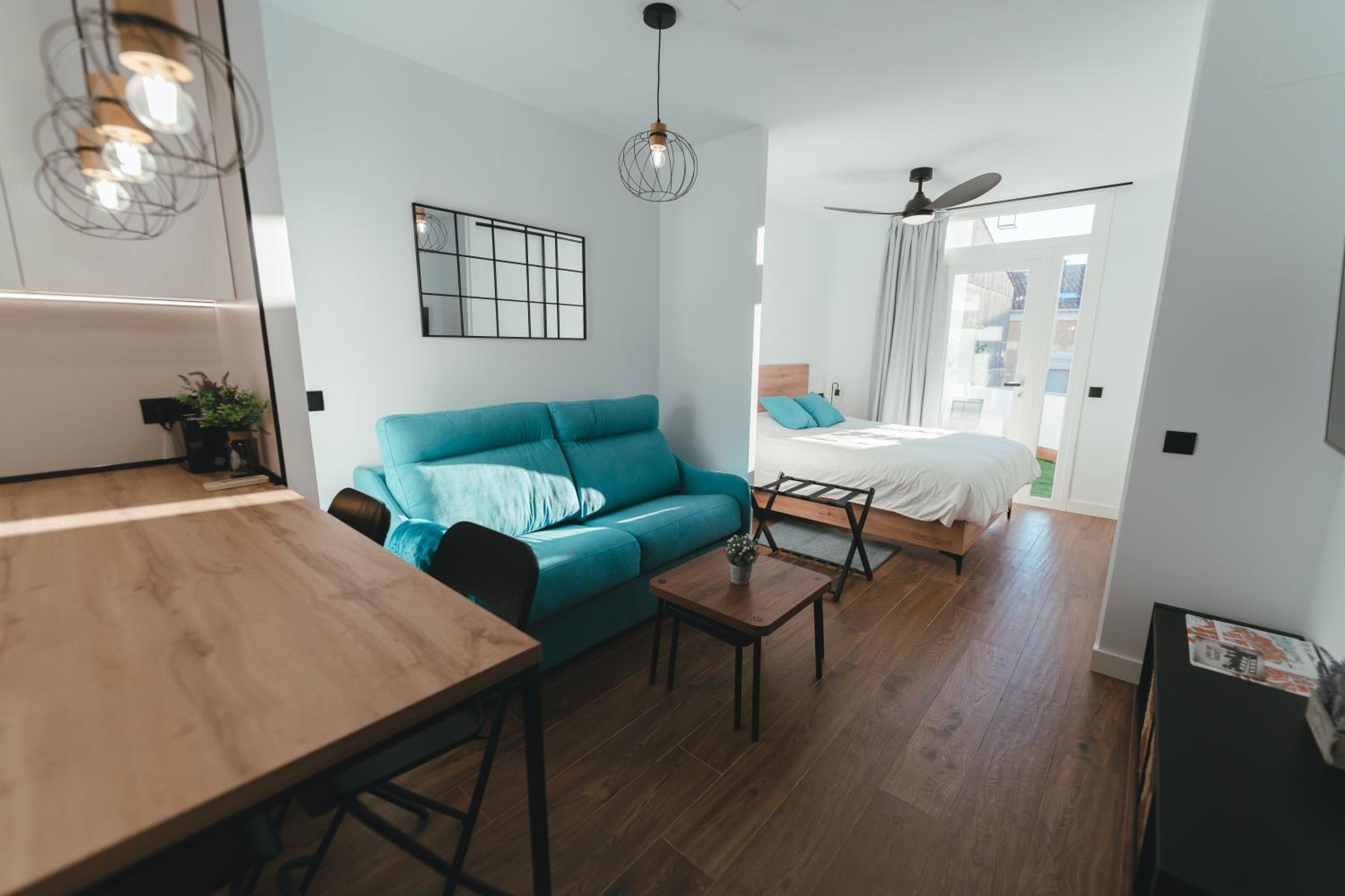Macarena Suites, con Parking Privado Gratis