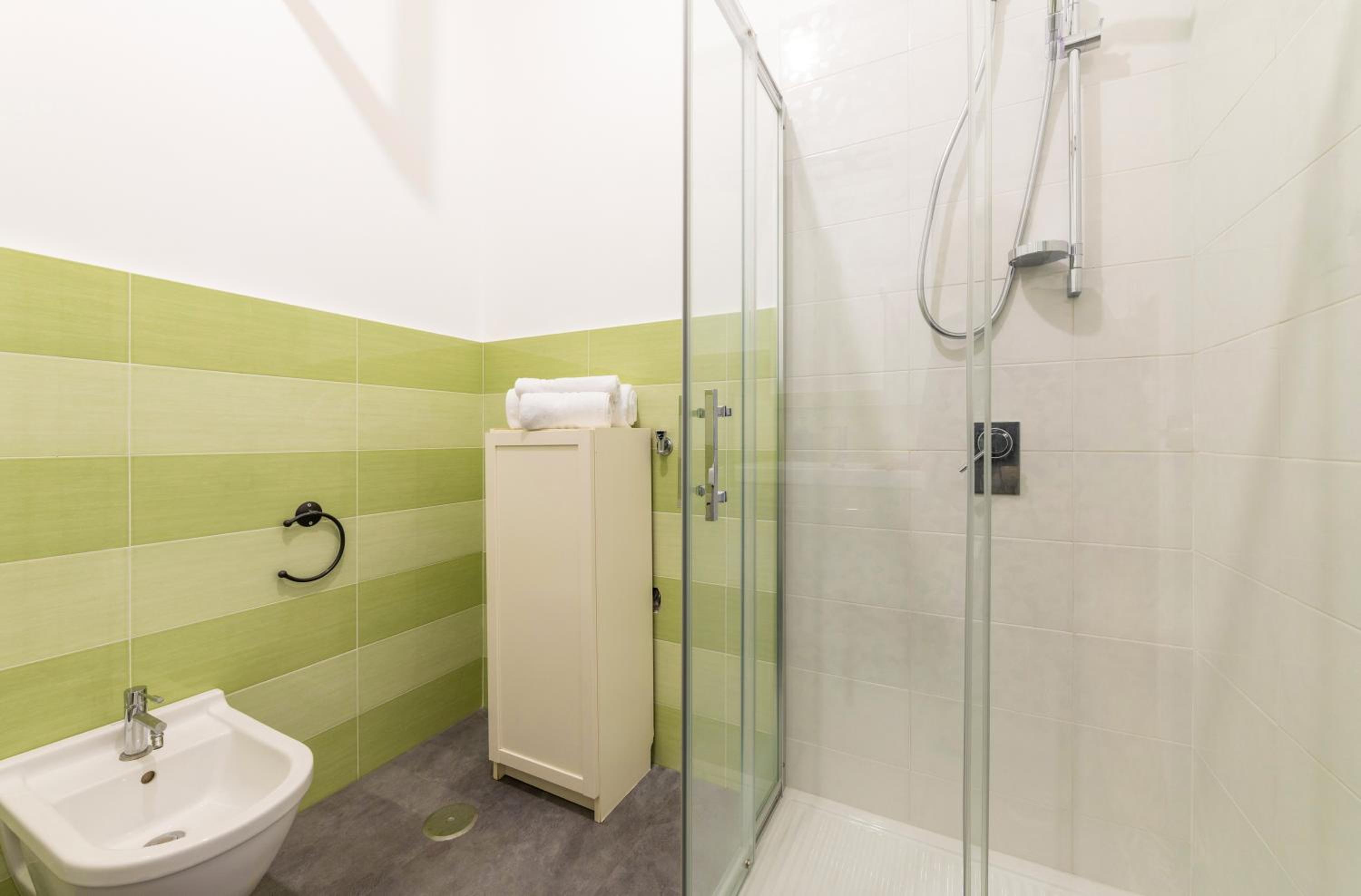 A I R Sorrento Luxury House