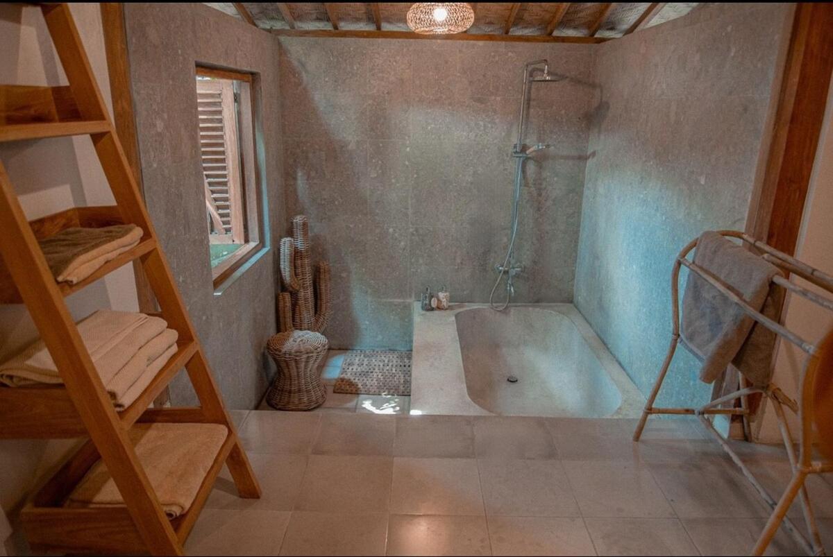 Philosopher Villa