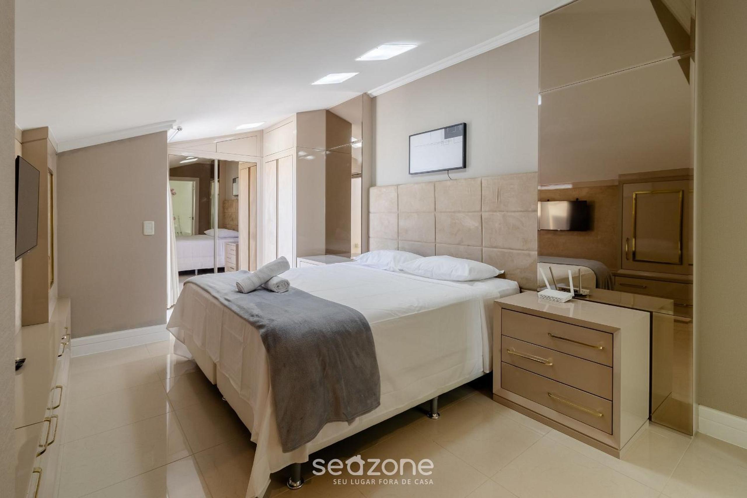 Apartment w/ Barbecue 160m from the Beach RGL0304