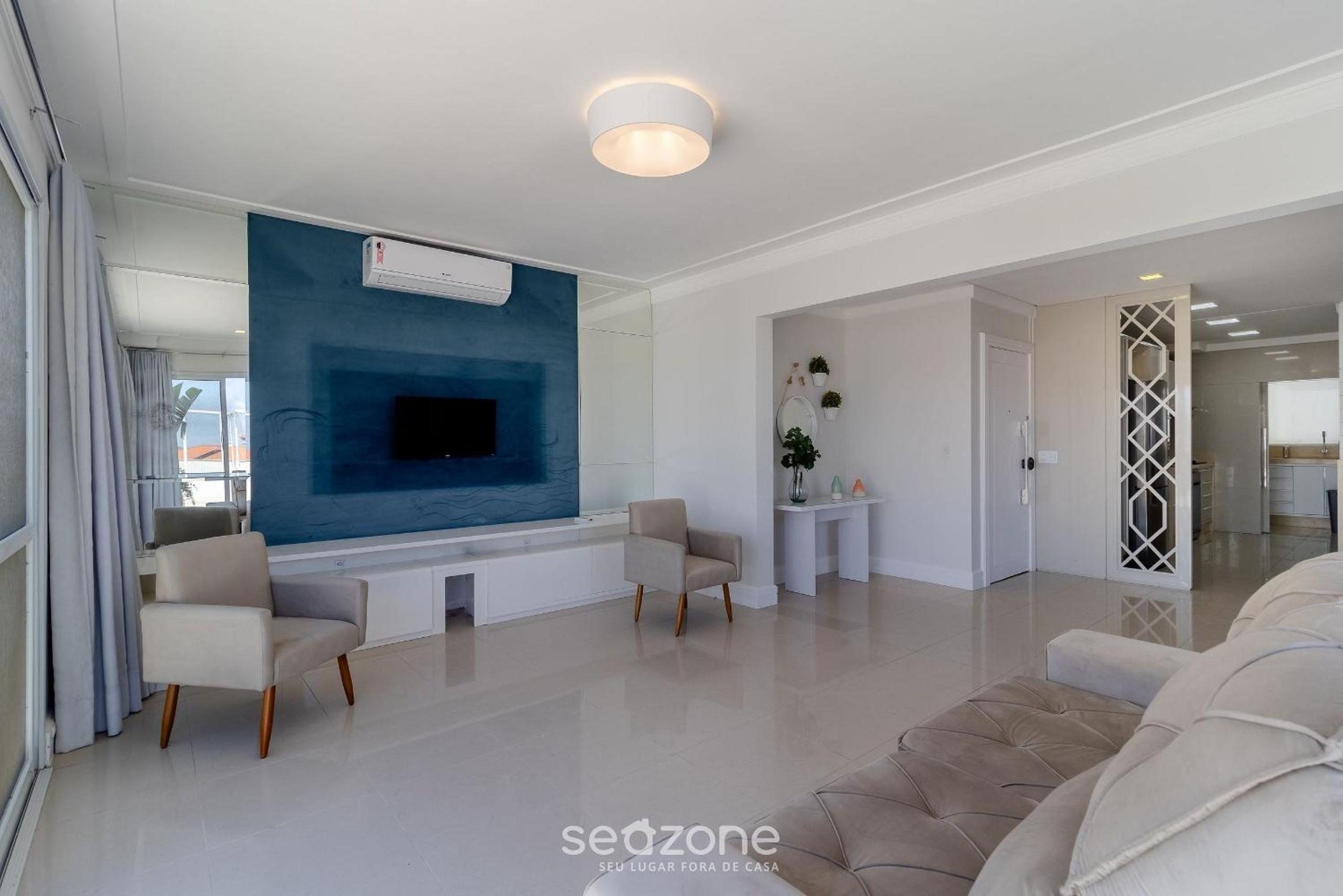 Apartment w/ Barbecue 160m from the Beach RGL0304