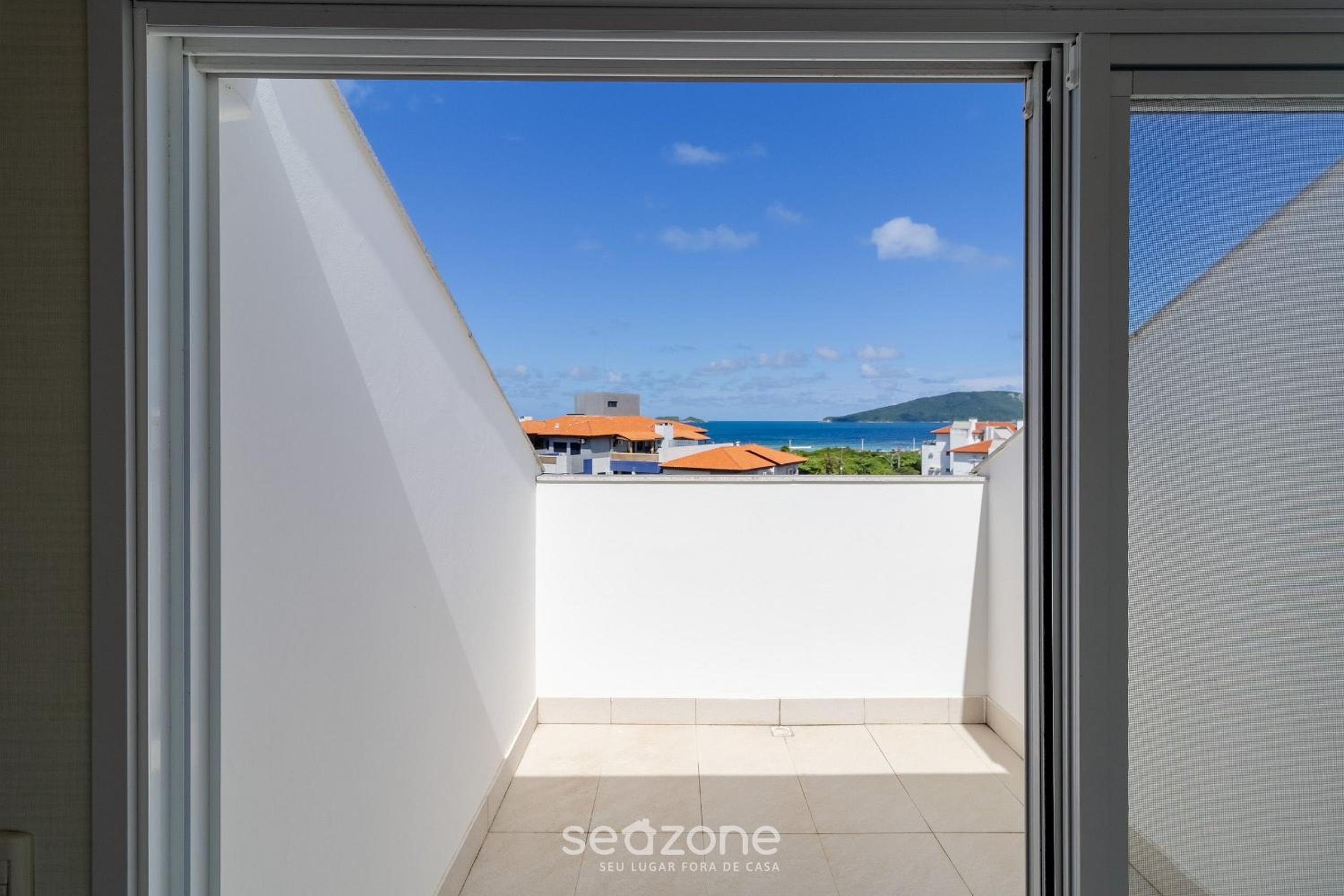 Apartment w/ Barbecue 160m from the Beach RGL0304