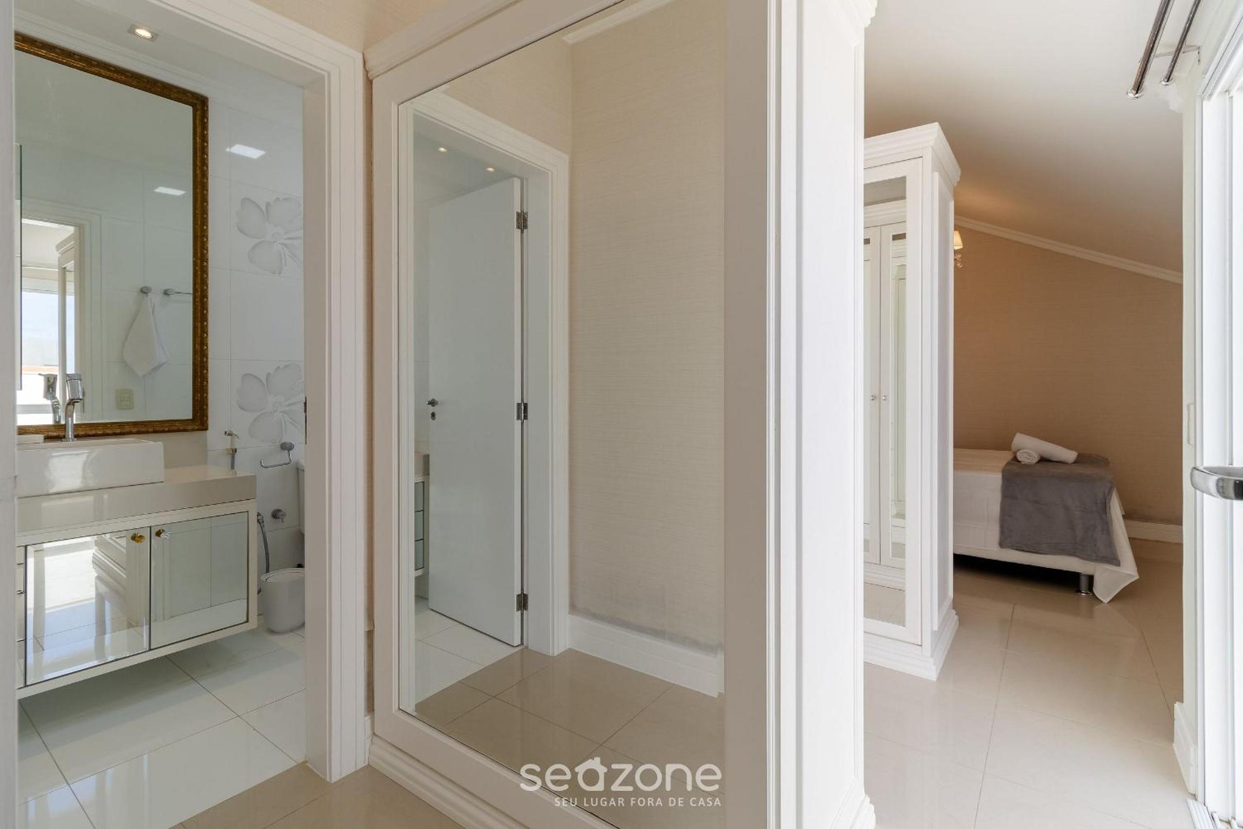Apartment w/ Barbecue 160m from the Beach RGL0304