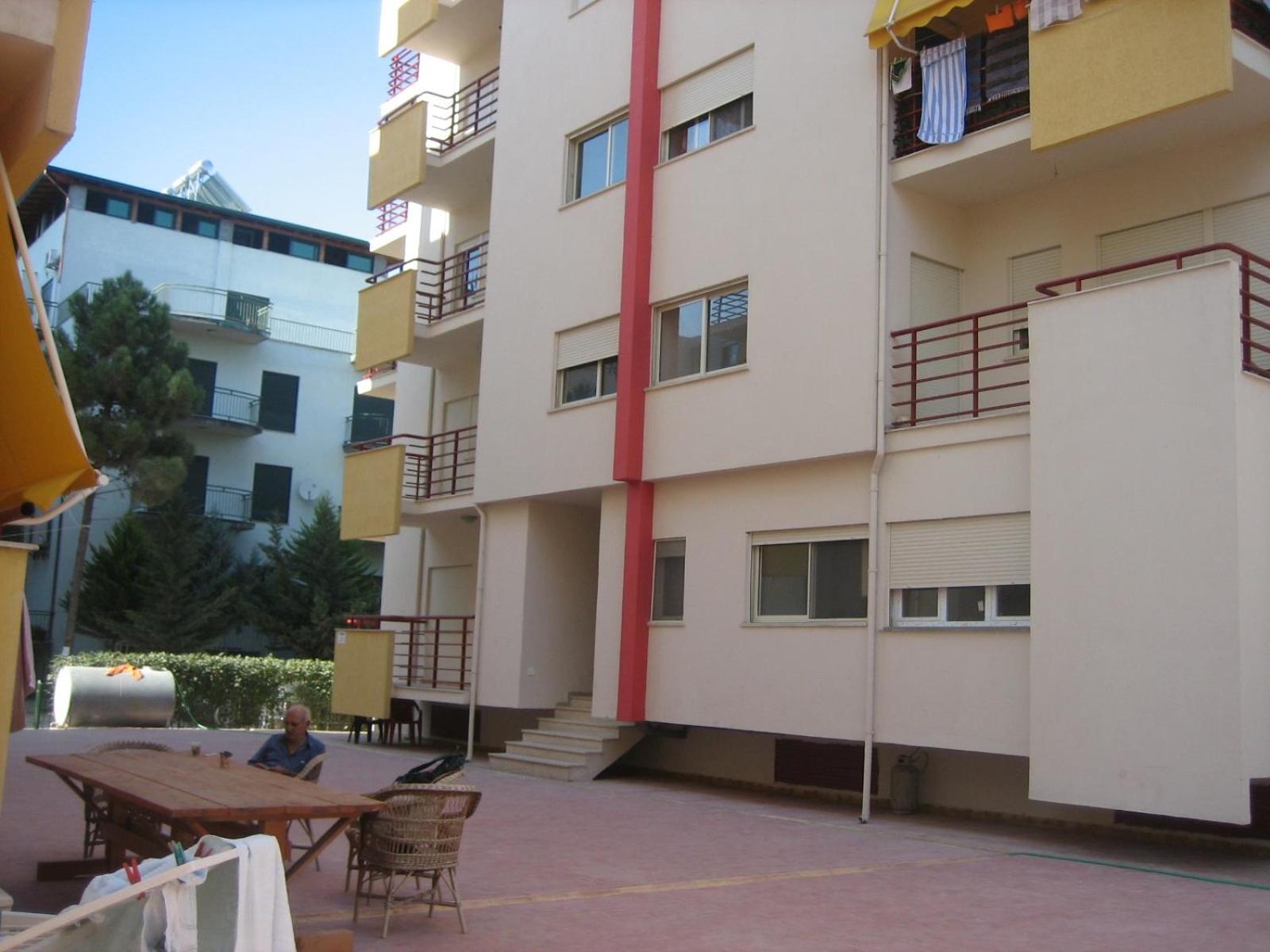 Aldom Apartments