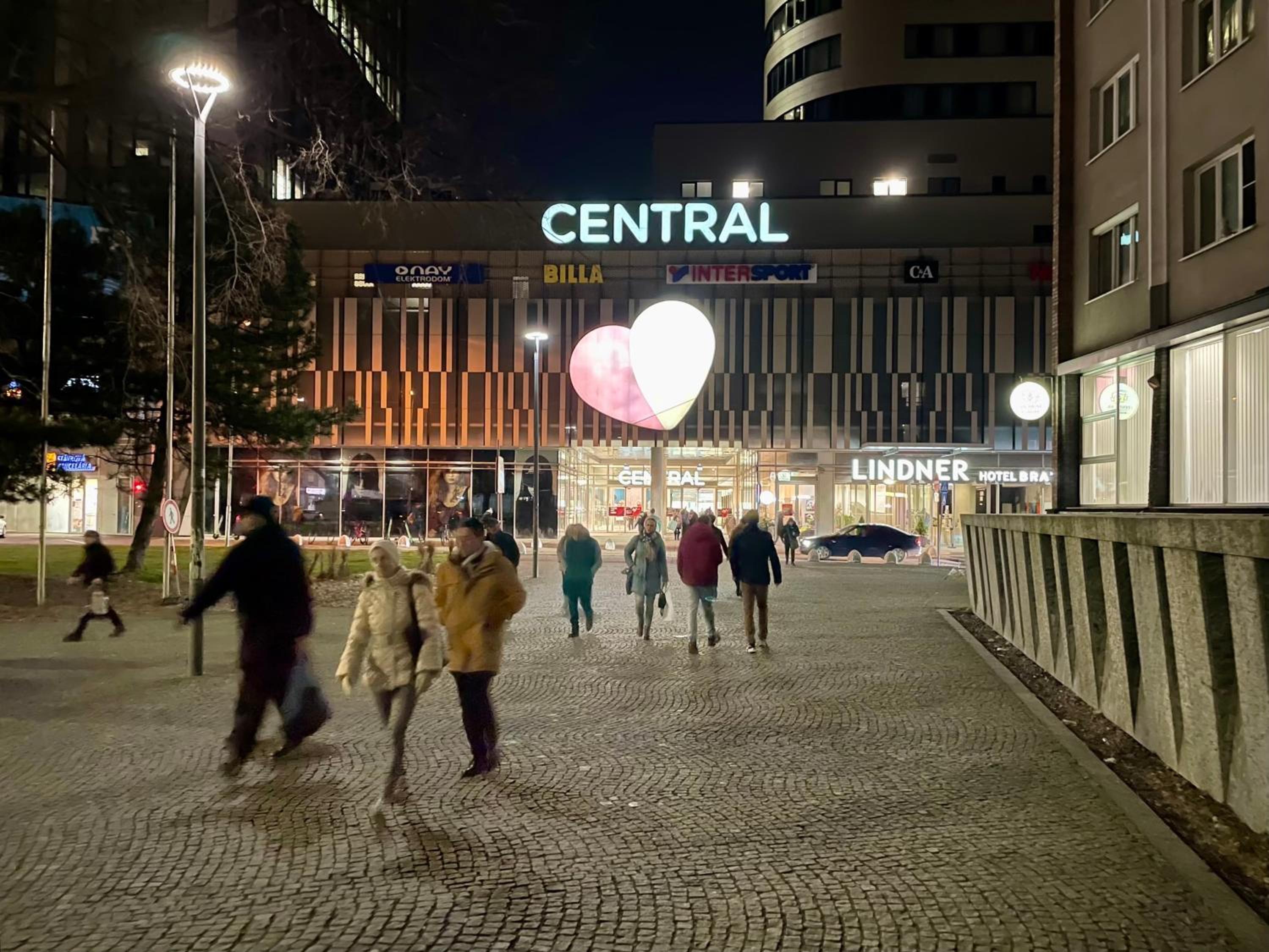 Central HUB