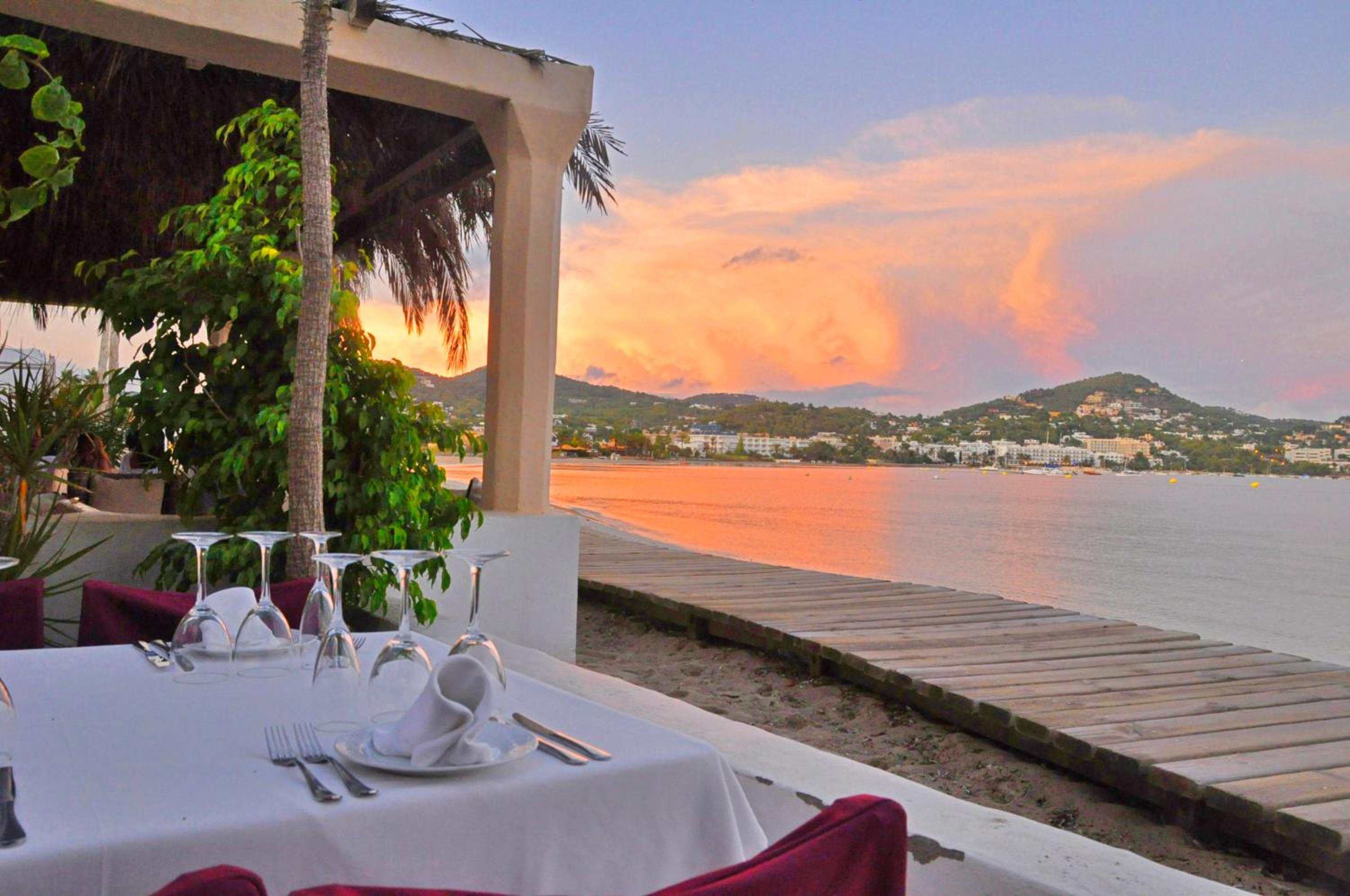 Hotel Hostal Talamanca - Image 1