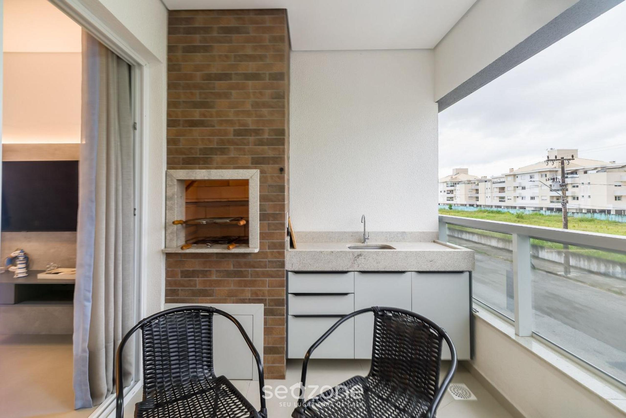 Apart in Cond. w/ pool 400m from the beach TDB0101