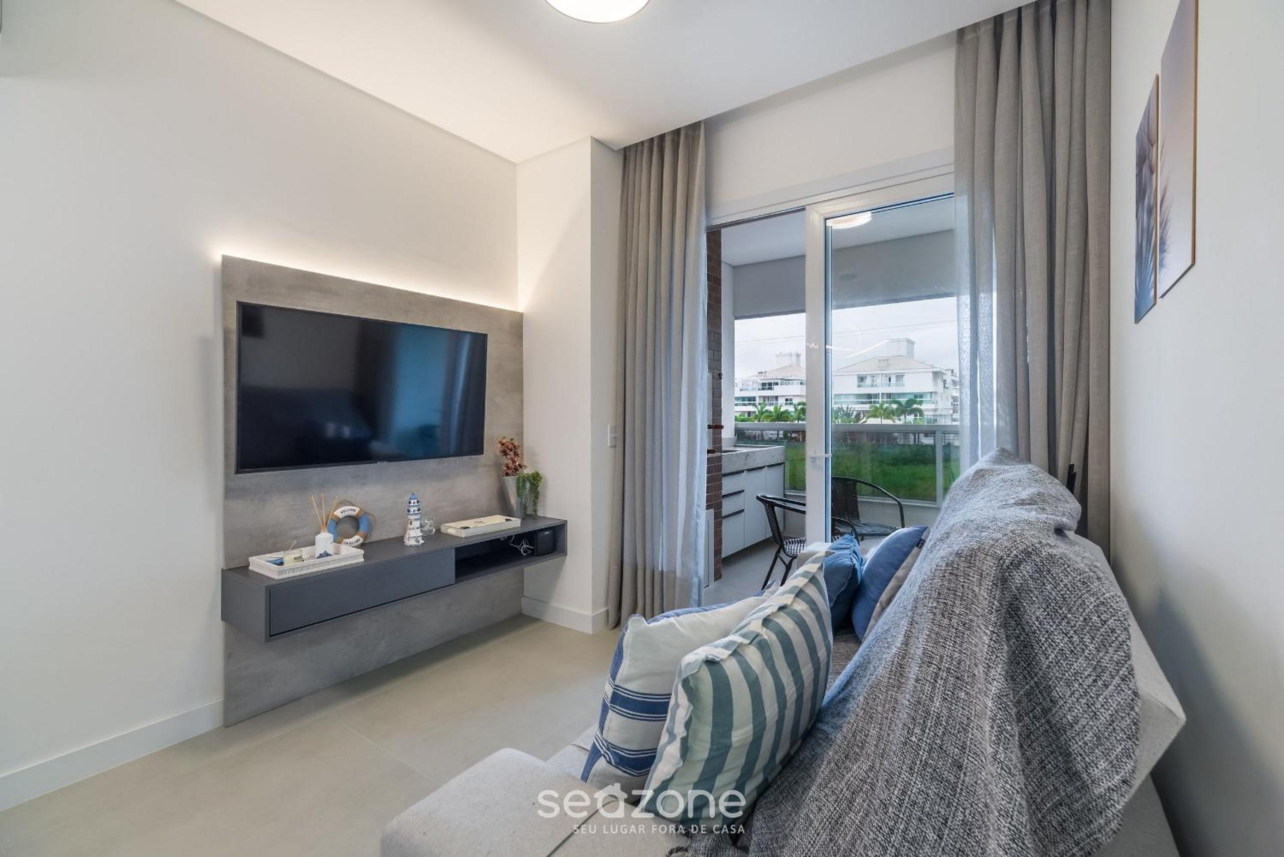 Apart in Cond. w/ pool 400m from the beach TDB0101