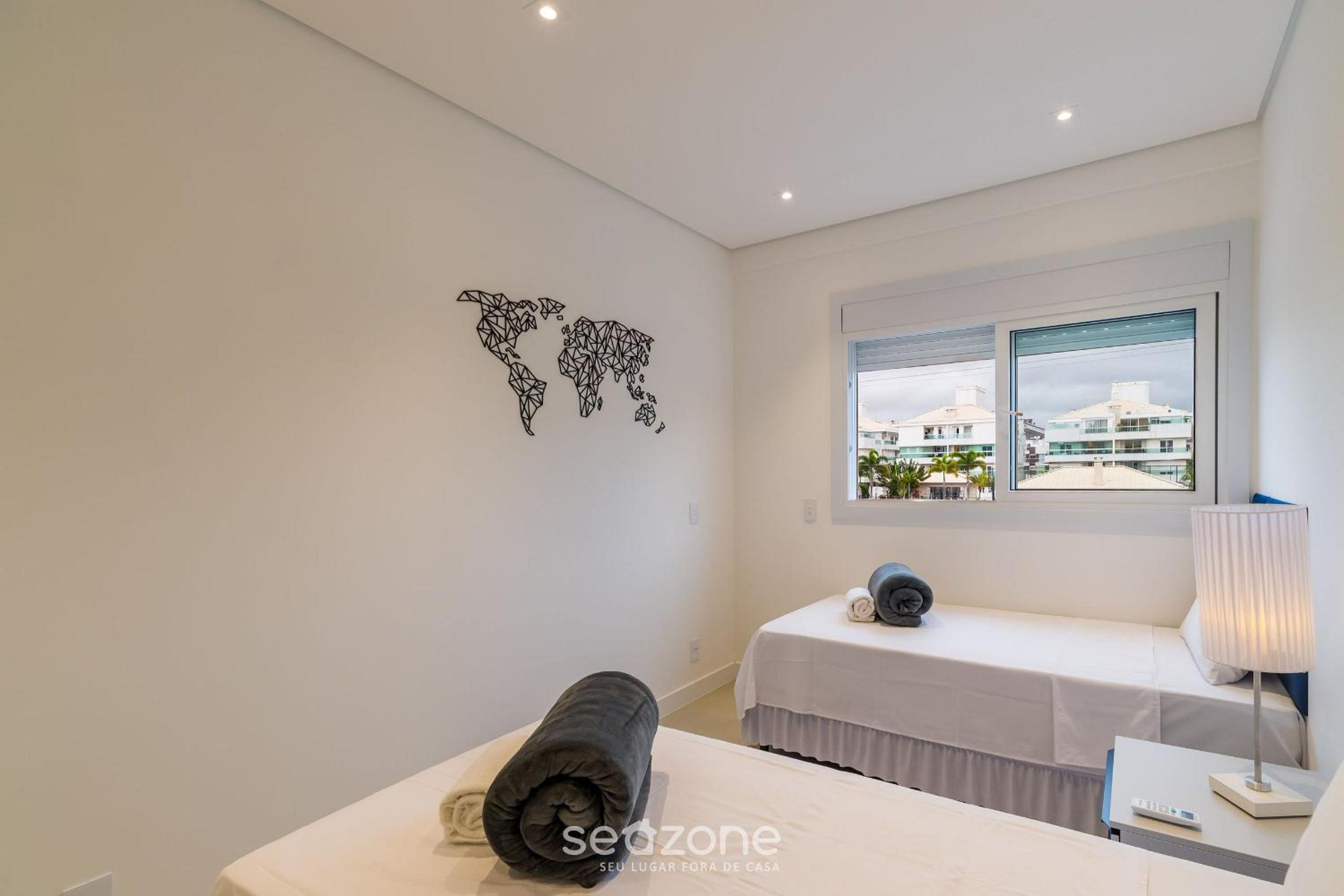 Apart in Cond. w/ pool 400m from the beach TDB0101