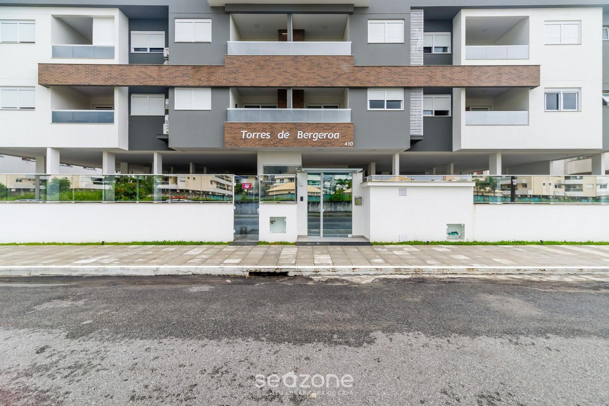 Apart in Cond. w/ pool 400m from the beach TDB0101